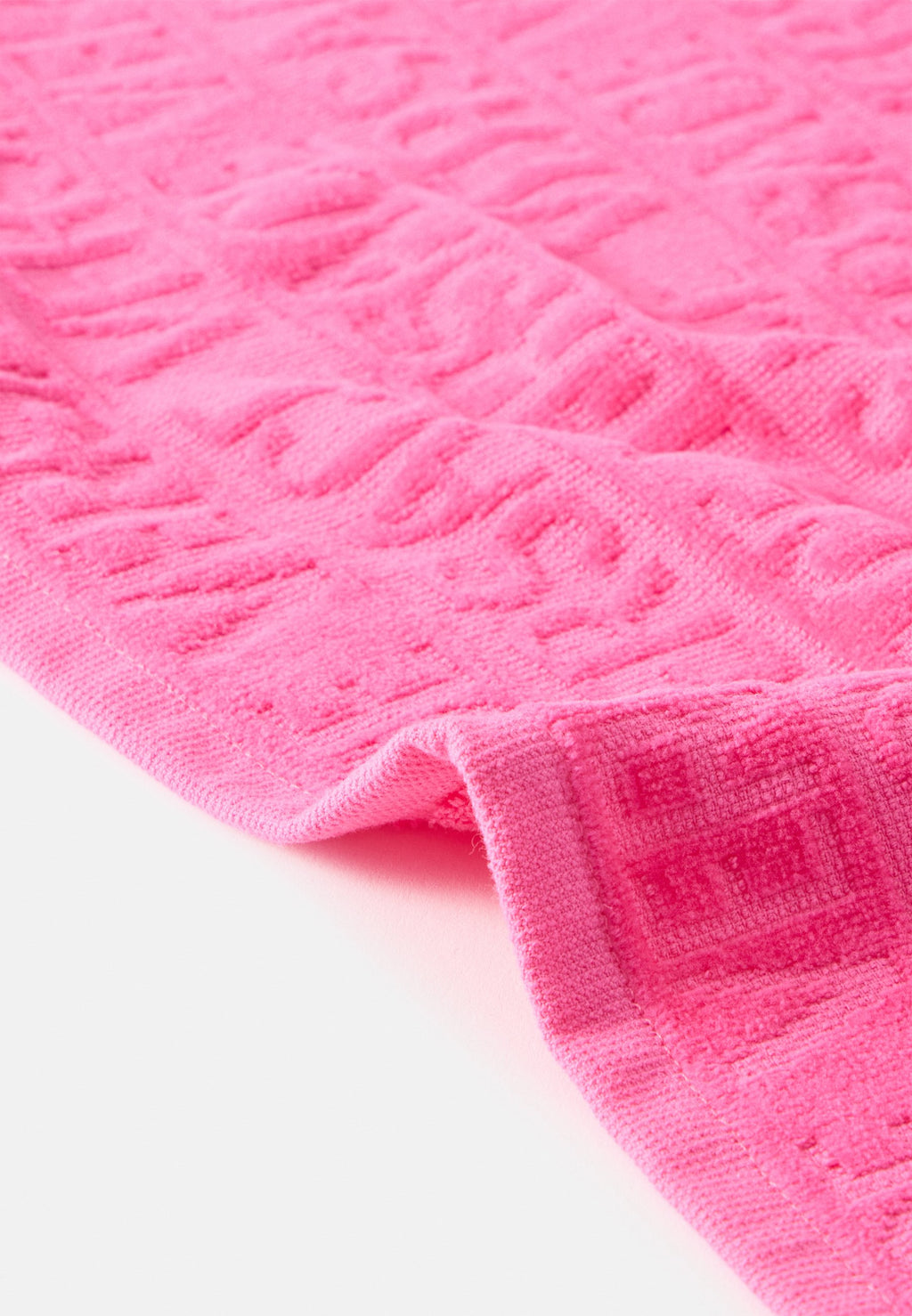BATH TOWEL - Towel - fuxia