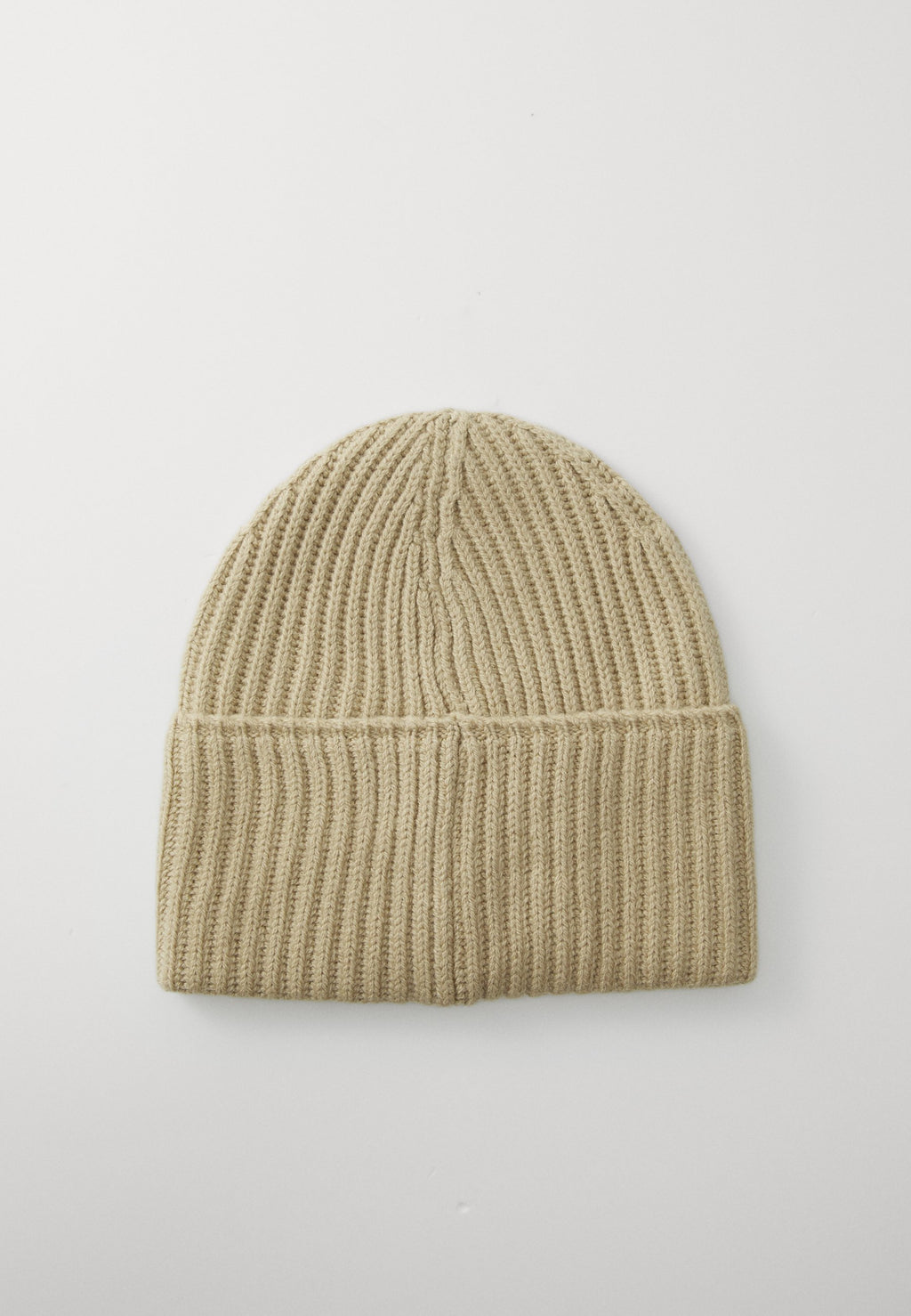 ELEVATED SCRIPT BEANIE - Beanie - sandalwood