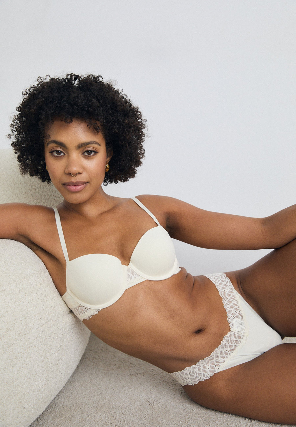 LIGHTLY LINED BALCONETTE SOFT STRETCH LACE - Balconette bra - ivory
