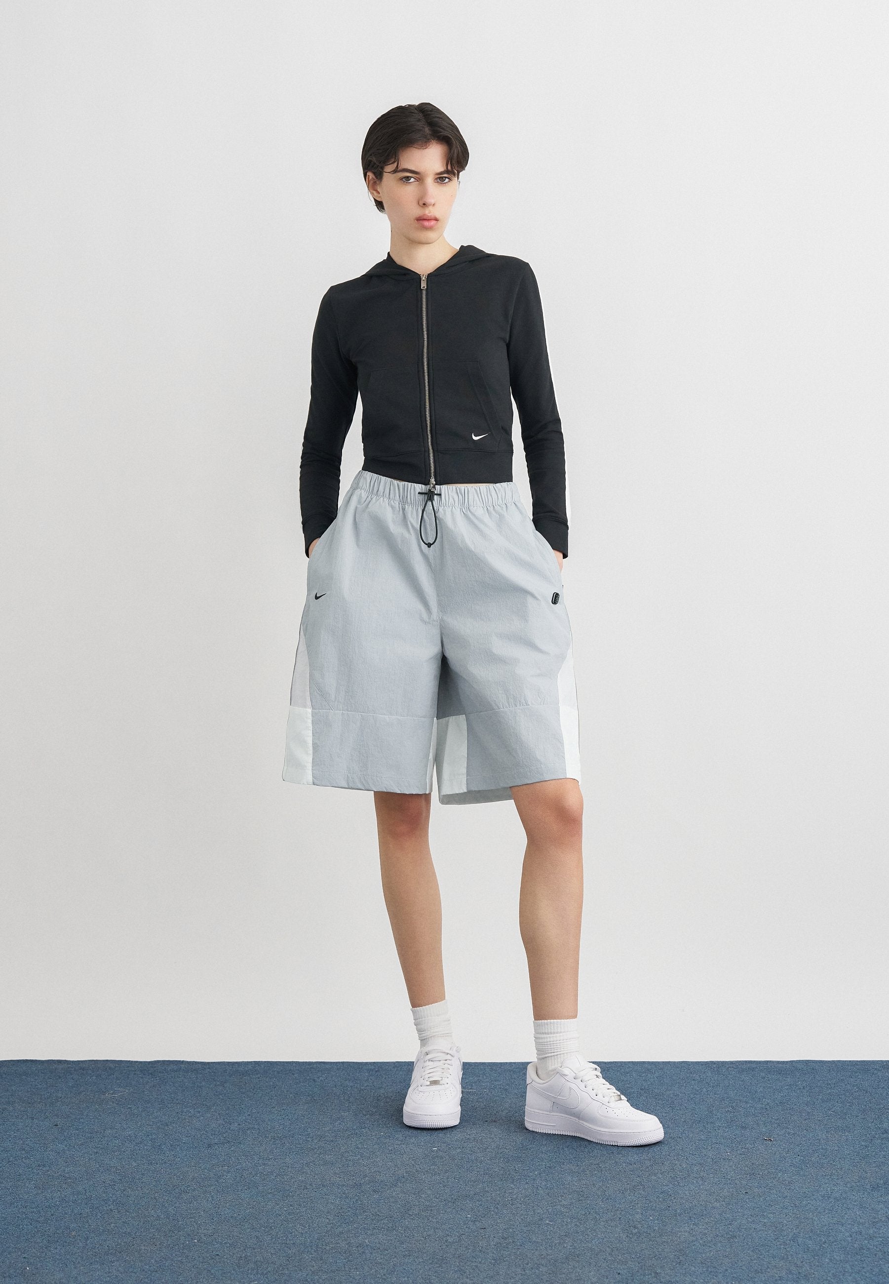 SHOX  - Shorts - wolf grey/pearl pink