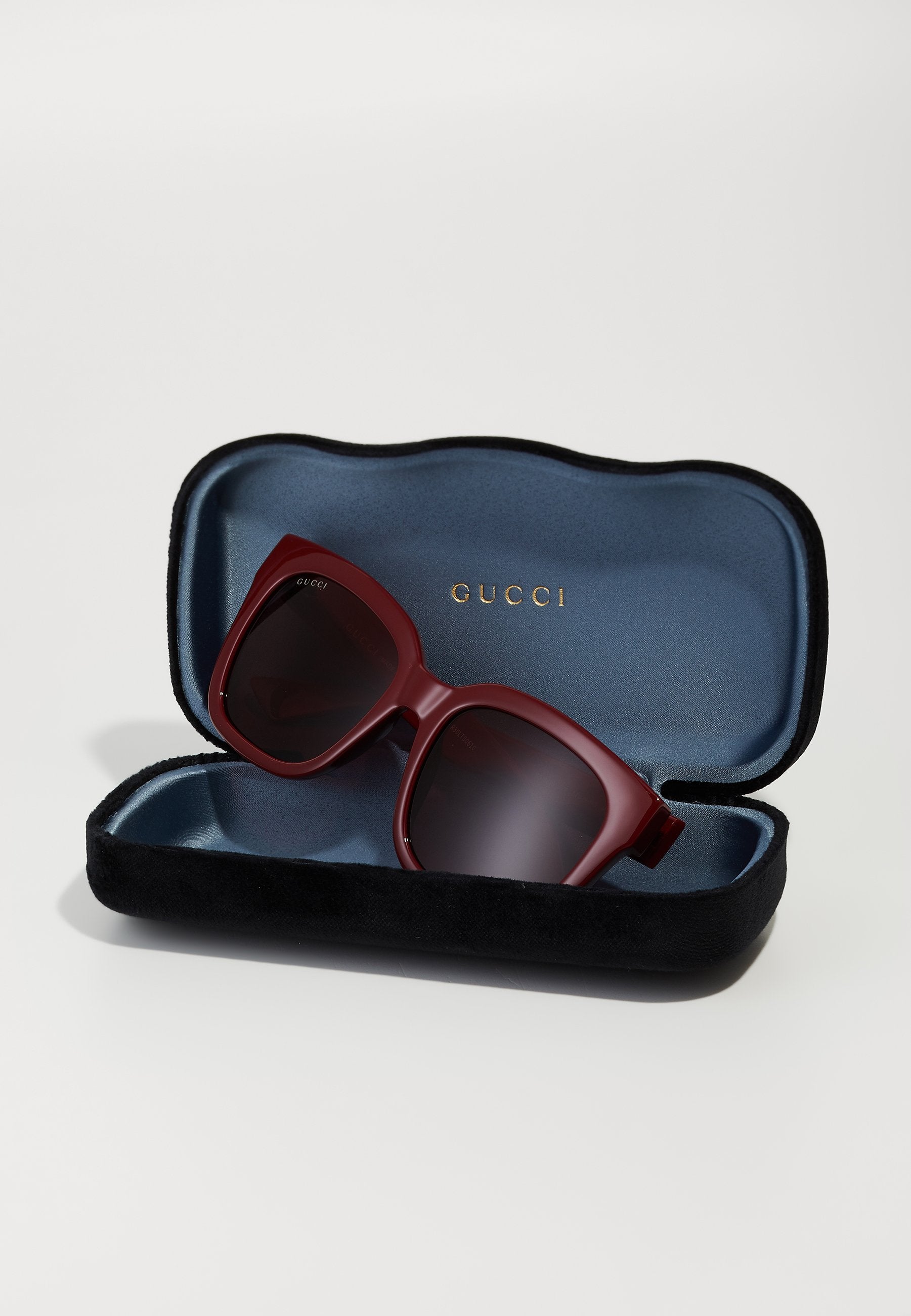 Sunglasses - burgundy/red
