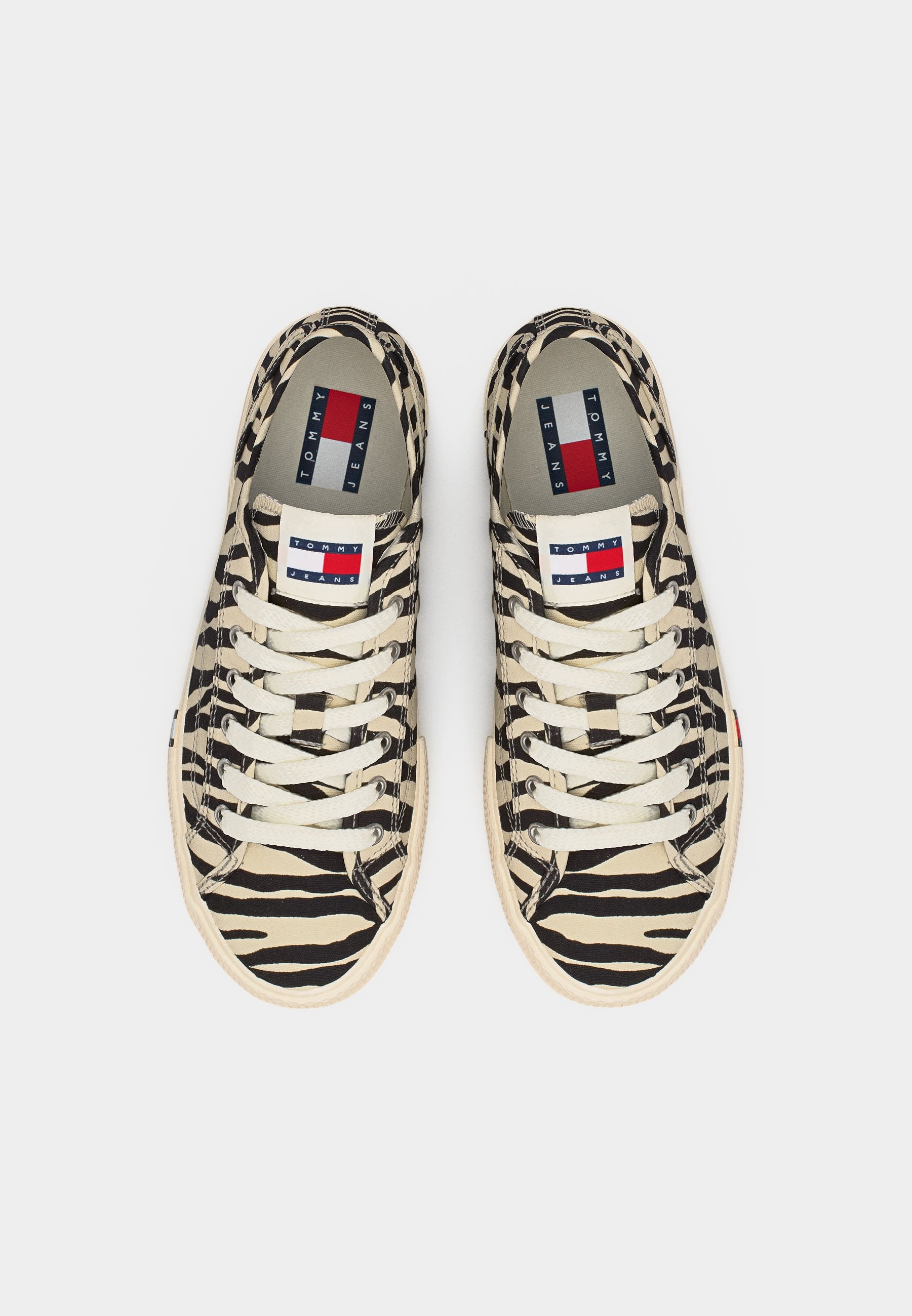 ARCHIVE - Trainers - black