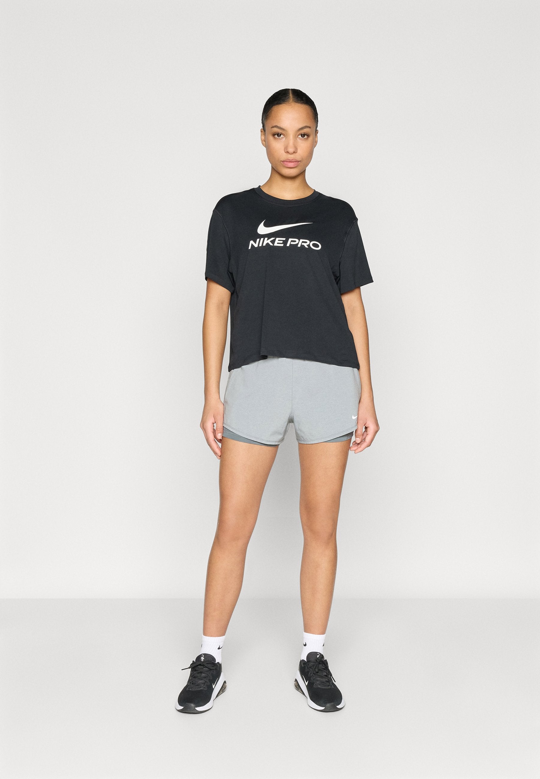 ONE SHORT - 2-in-1 shorts - smoke grey/white