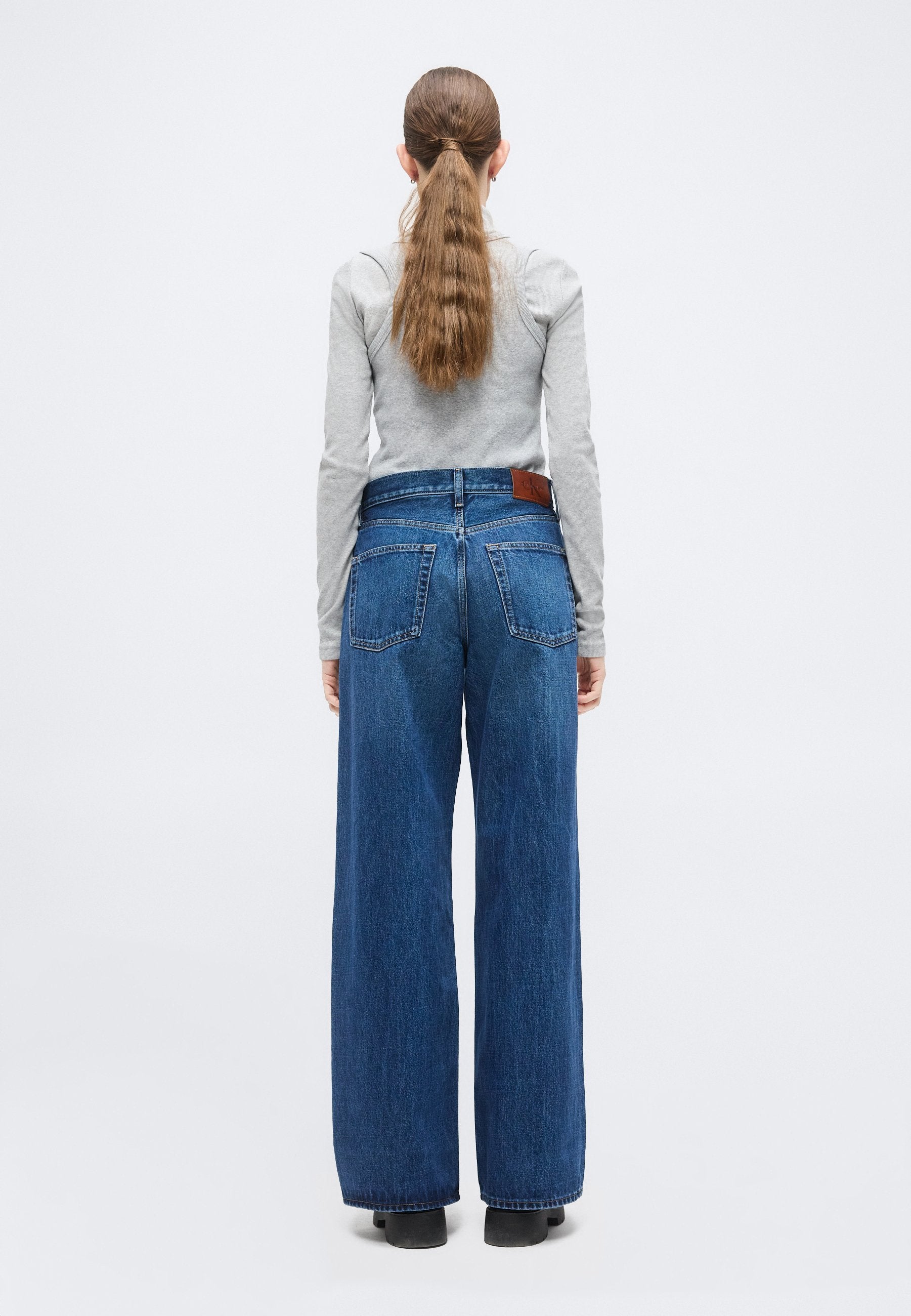 THE WIDE LEG - Wide Leg - indigo julius
