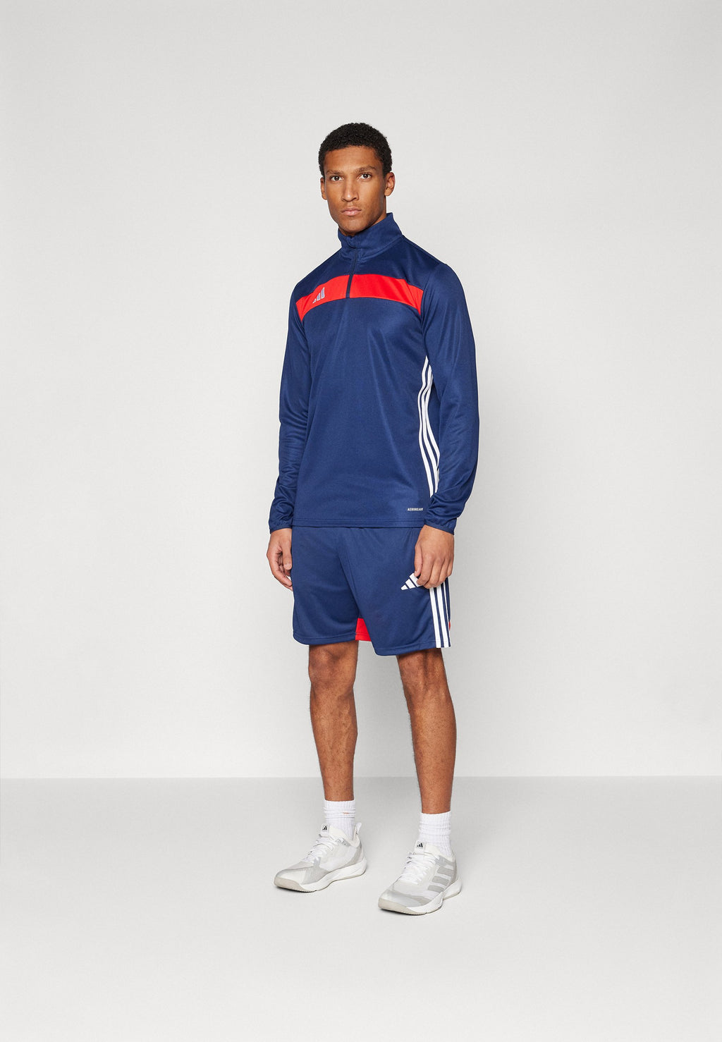 TIRO25 ESSENTIALS SHORT MEN - Sports shorts - team navy blue/red