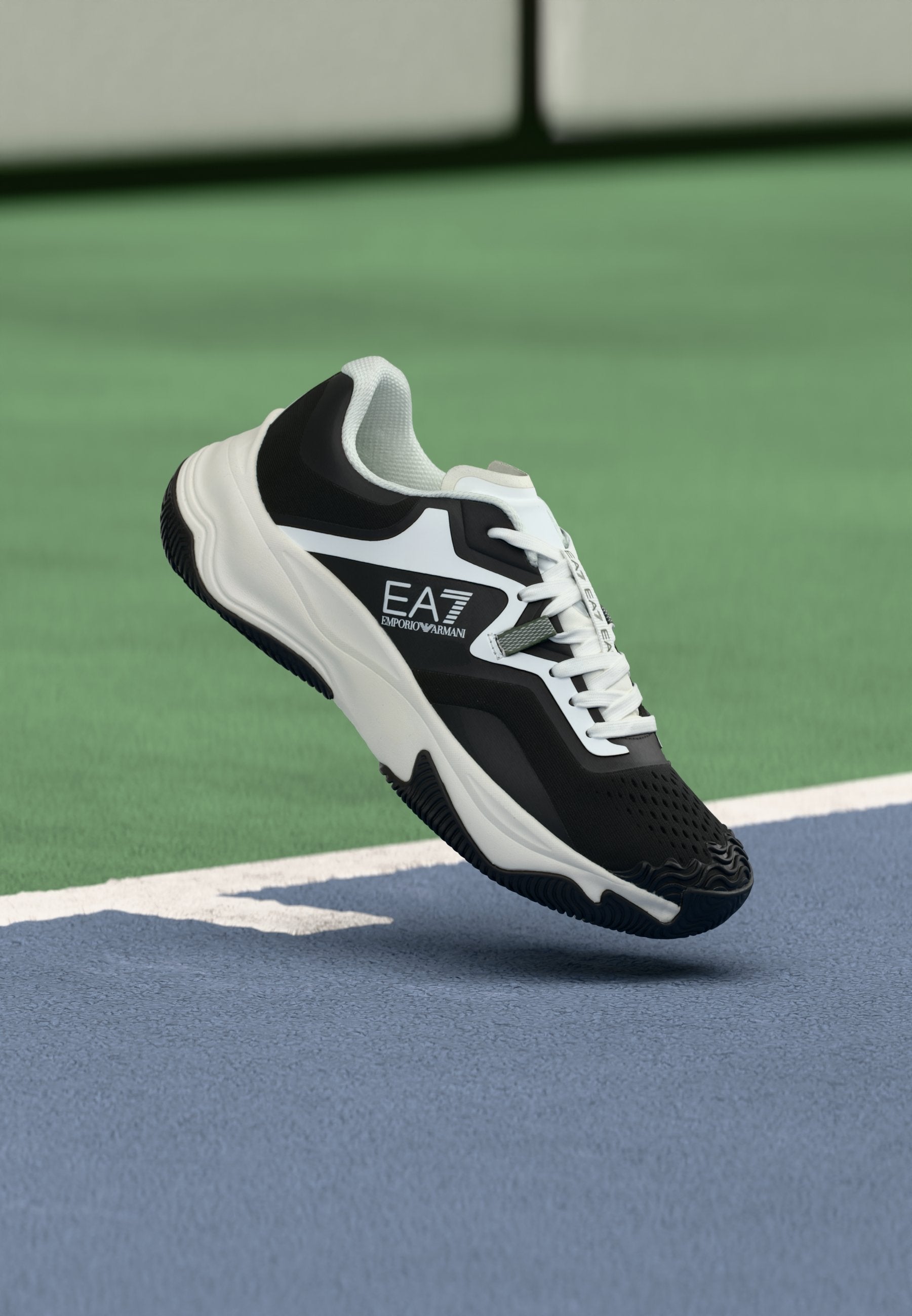 Multicourt tennis shoes - black/white