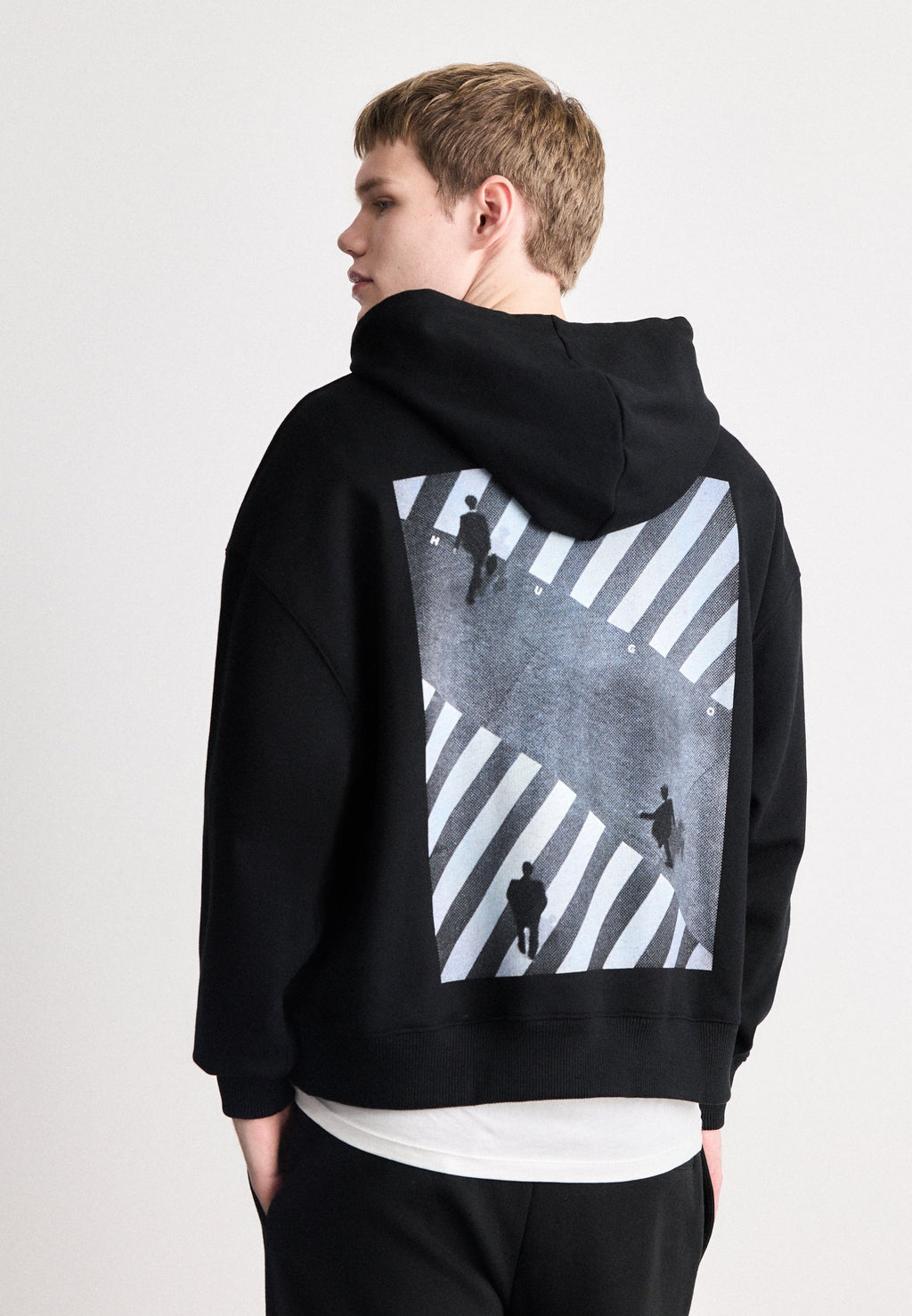 DOLAND - Hoodie - black