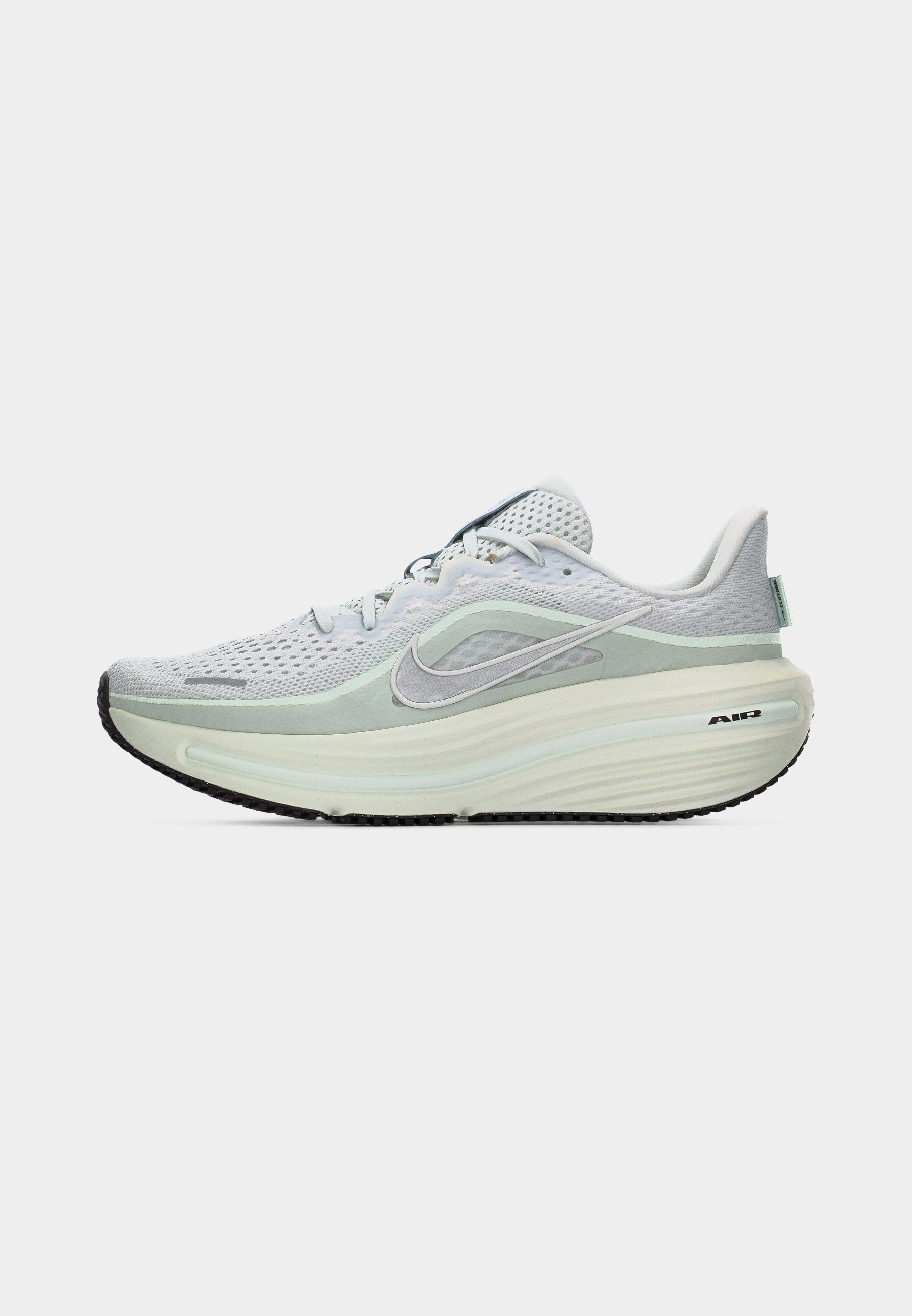AIR WINFLO 12 - Road running shoes - off white/metallic silver-coloured/barely green/light silver-coloured