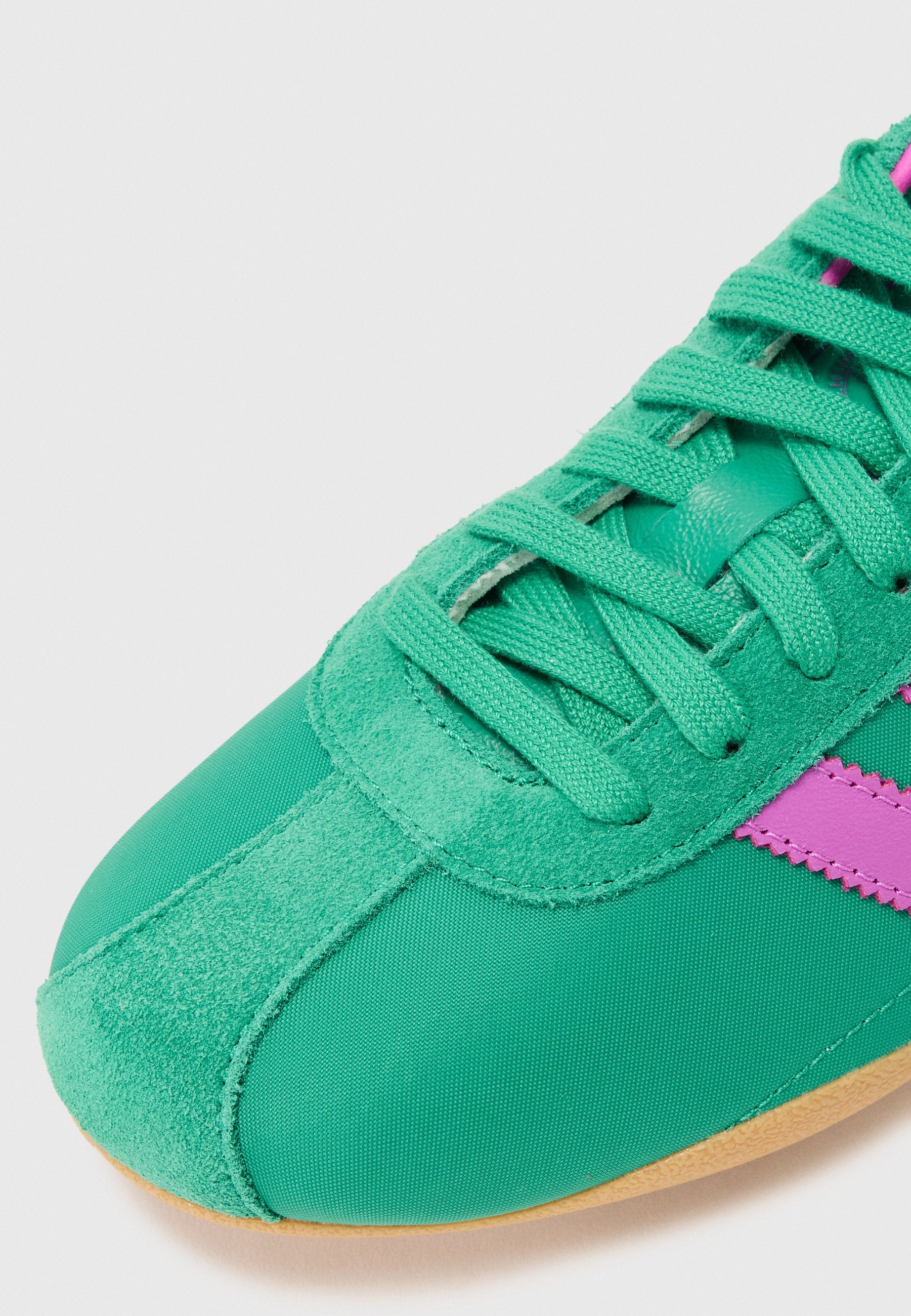 TOKYO W - Trainers - court green/purple burst/gum