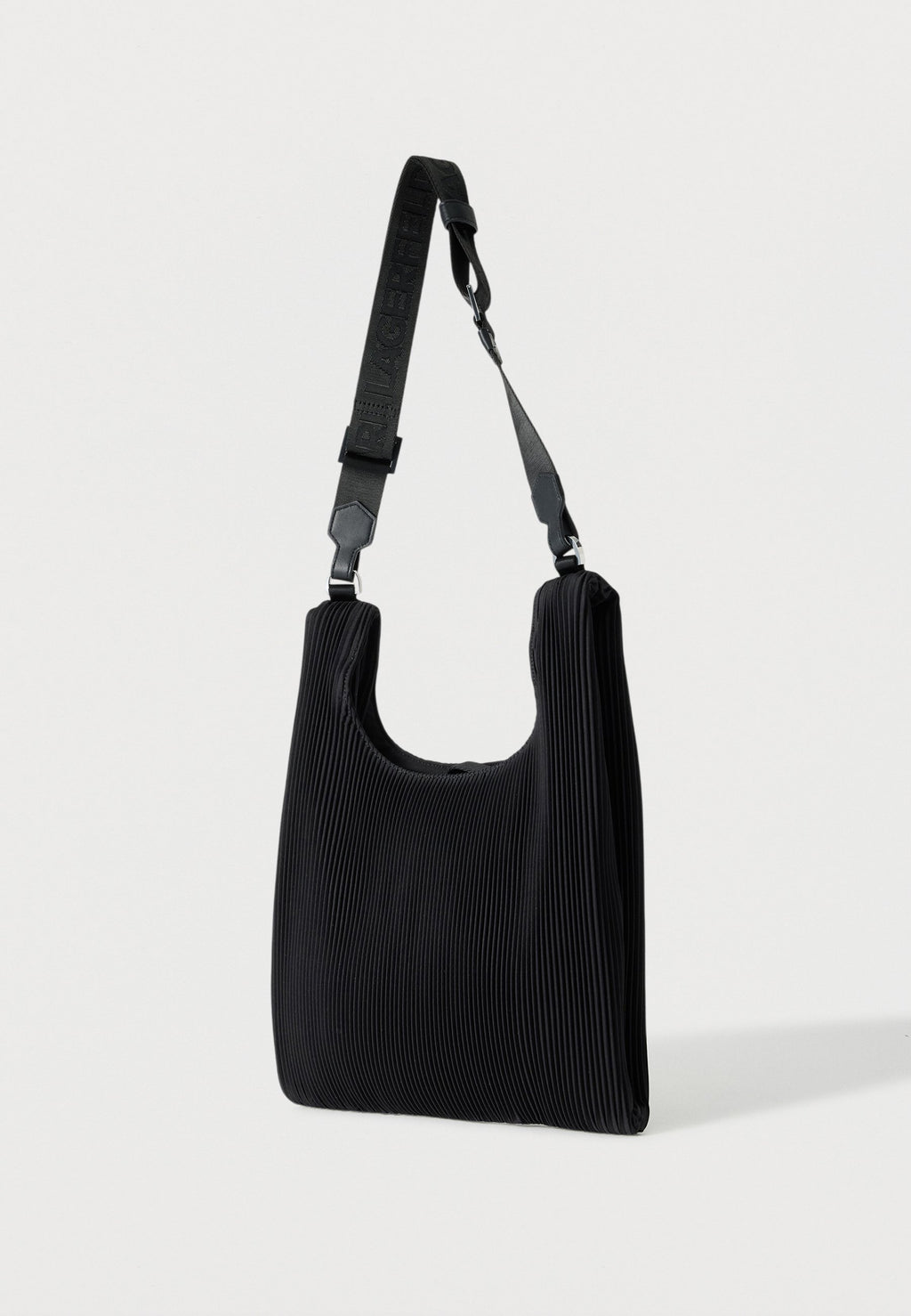 PLEAT - Cross body bag - black