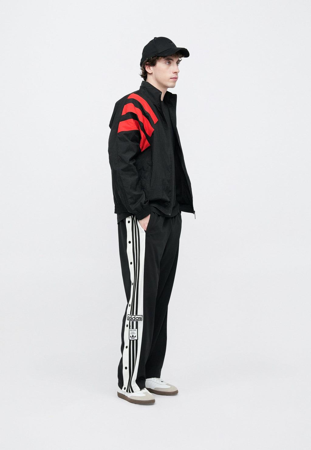 ARCH - Training jacket - black/better scarlet