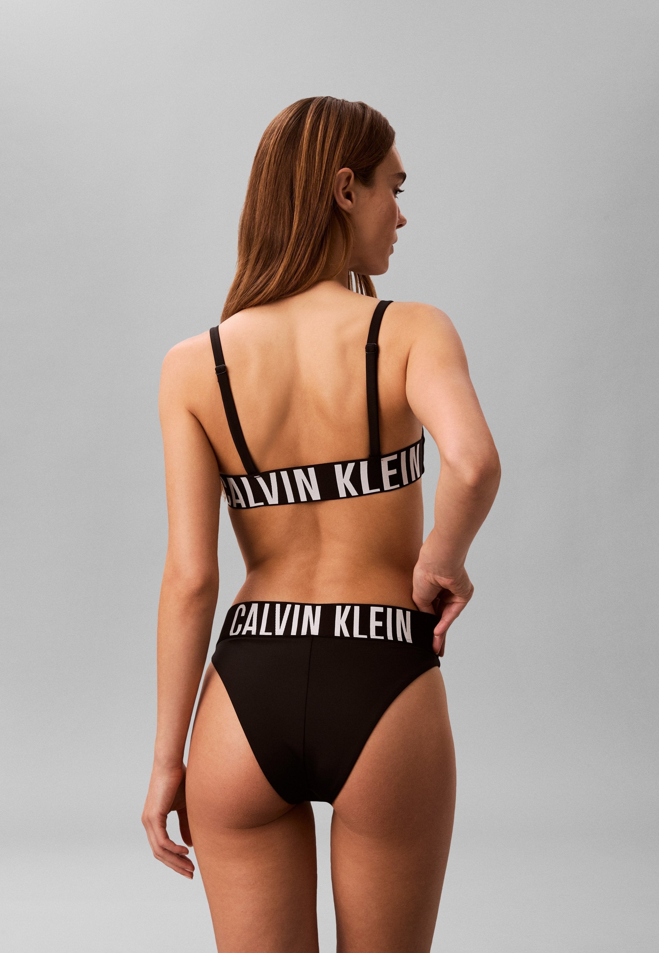 BALCONETTE INTENSE POWER SWIM - Bikini top - black