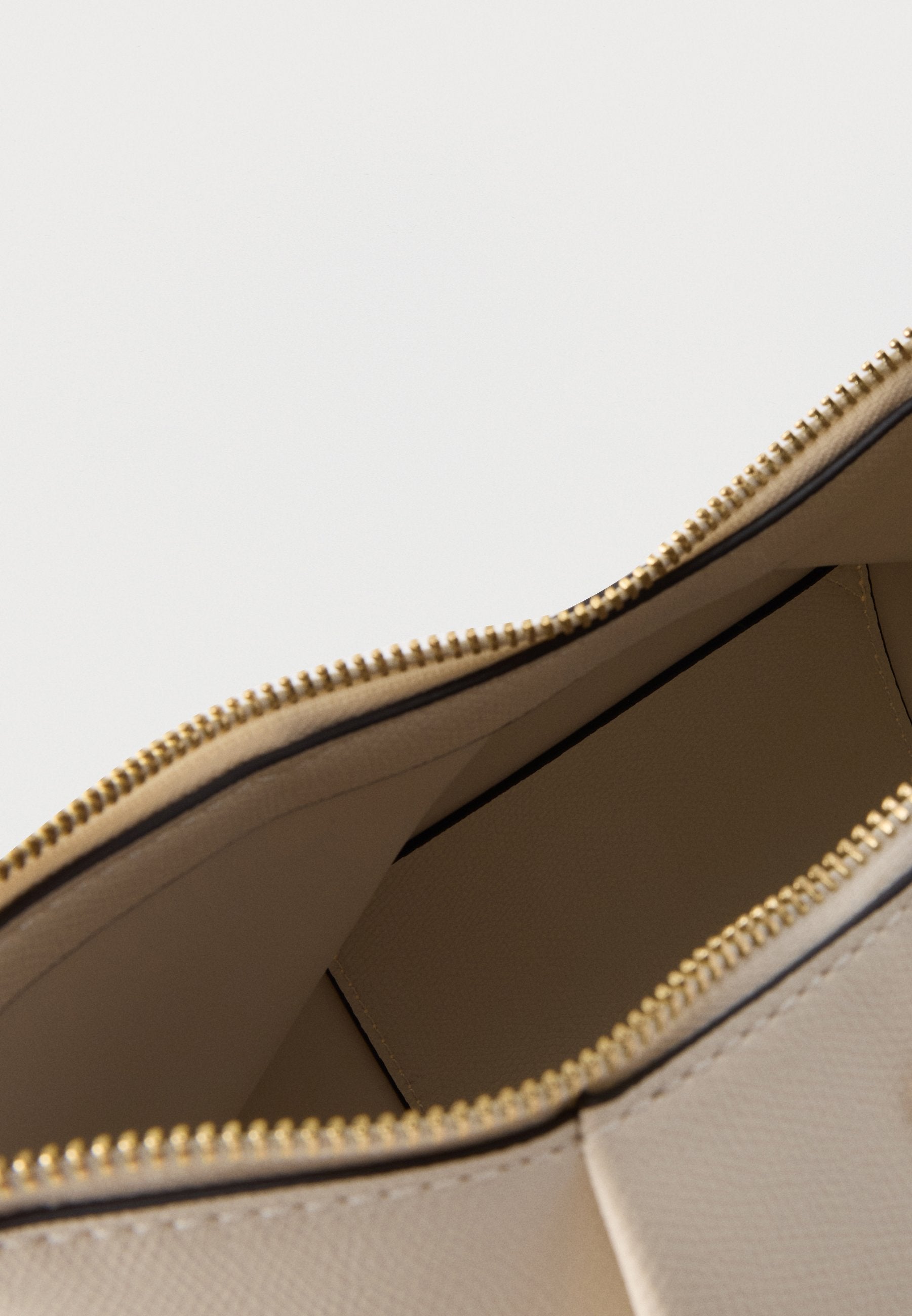 AMORETTE SHOULDER BAG - Handbag - off-white