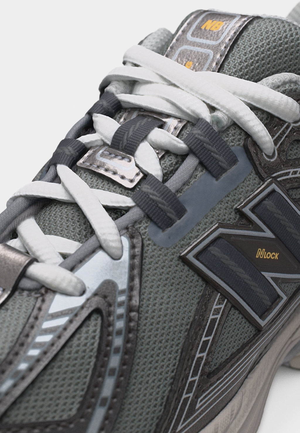 1906 UNISEX - Trainers - dark silver-coloured metallic/white