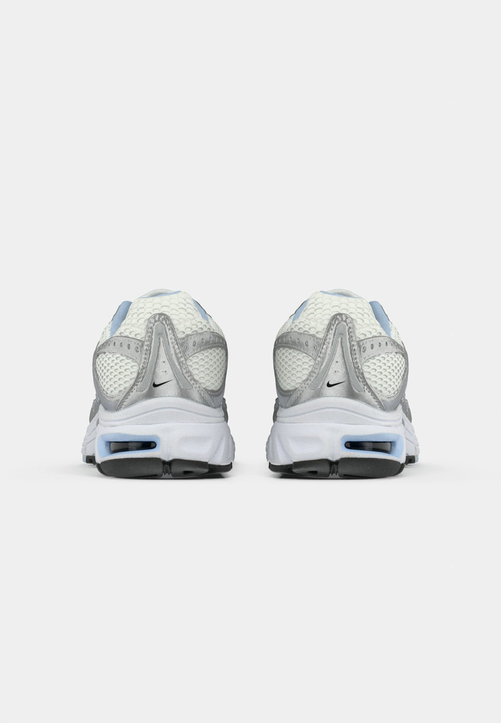 AIR MAX MOTO 2K - Trainers - white/hydrogen blue/metallic silver-coloured/black/flat silver-coloured