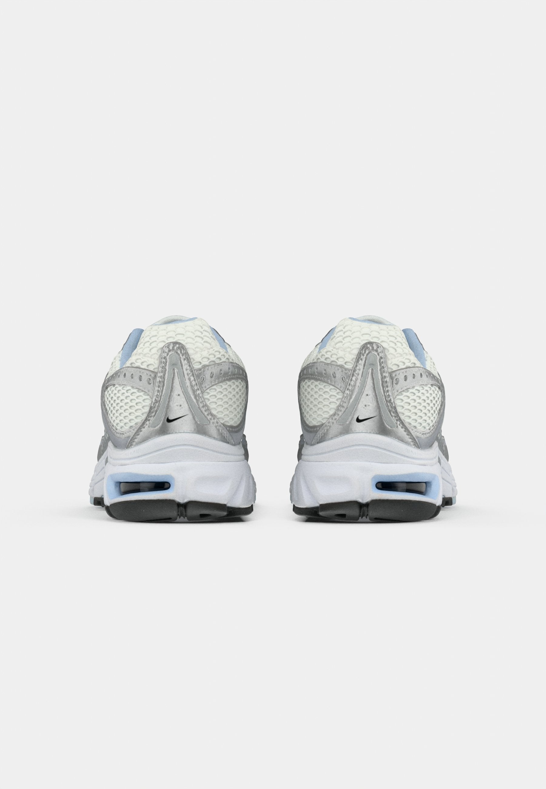 AIR MAX MOTO 2K - Trainers - white/hydrogen blue/metallic silver-coloured/black/flat silver-coloured