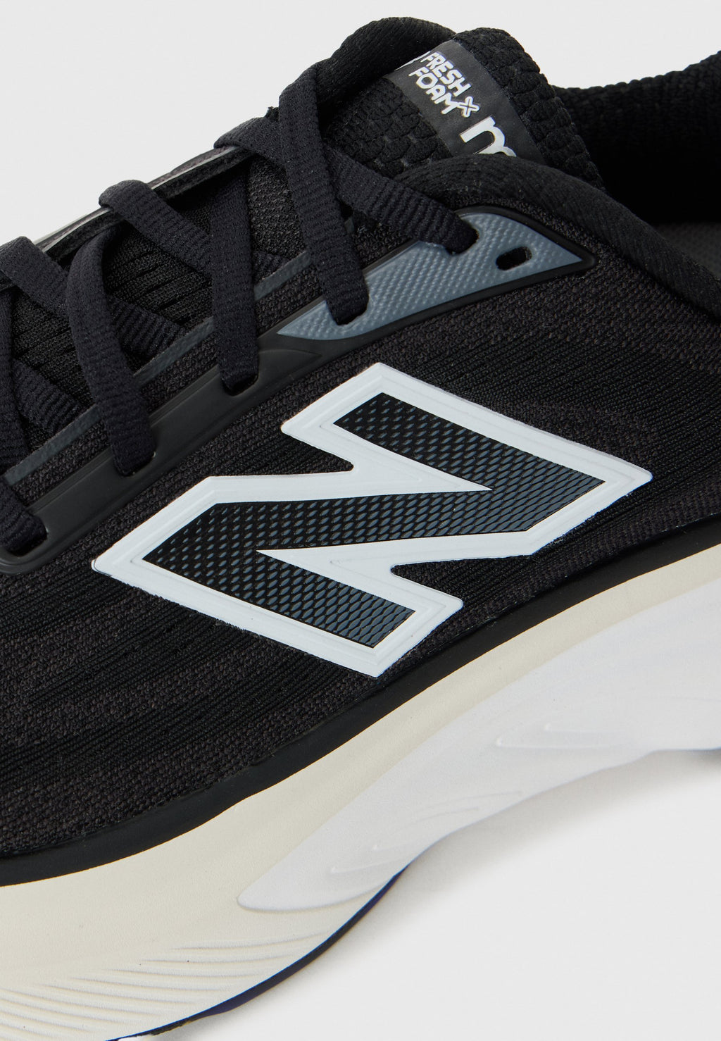 MORE V6 - Chaussures de running - noir