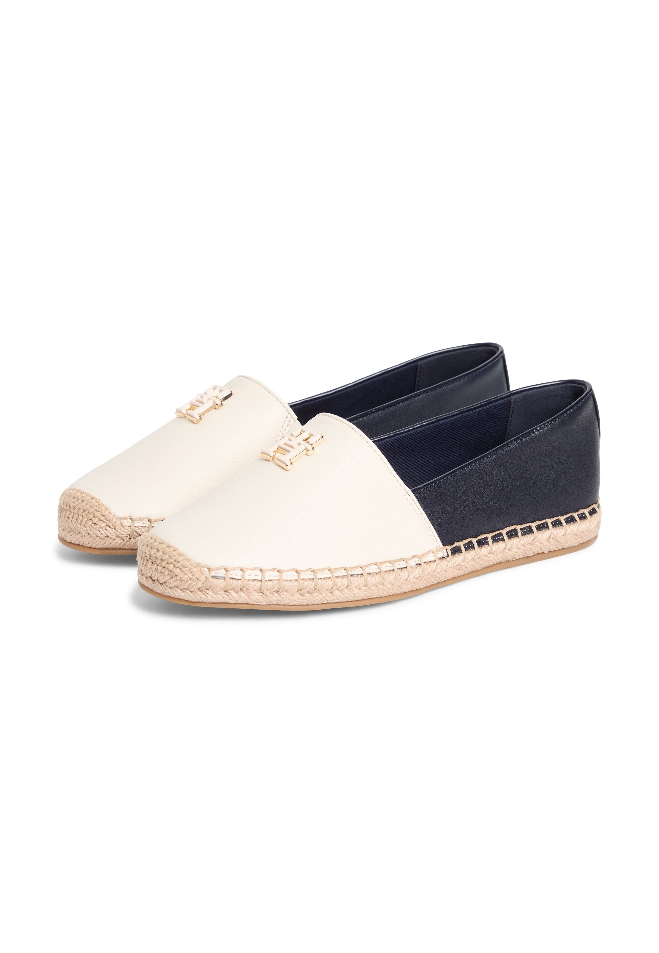 TH MONOGRAM LEATHER ESPADRILLES - Espadrilles