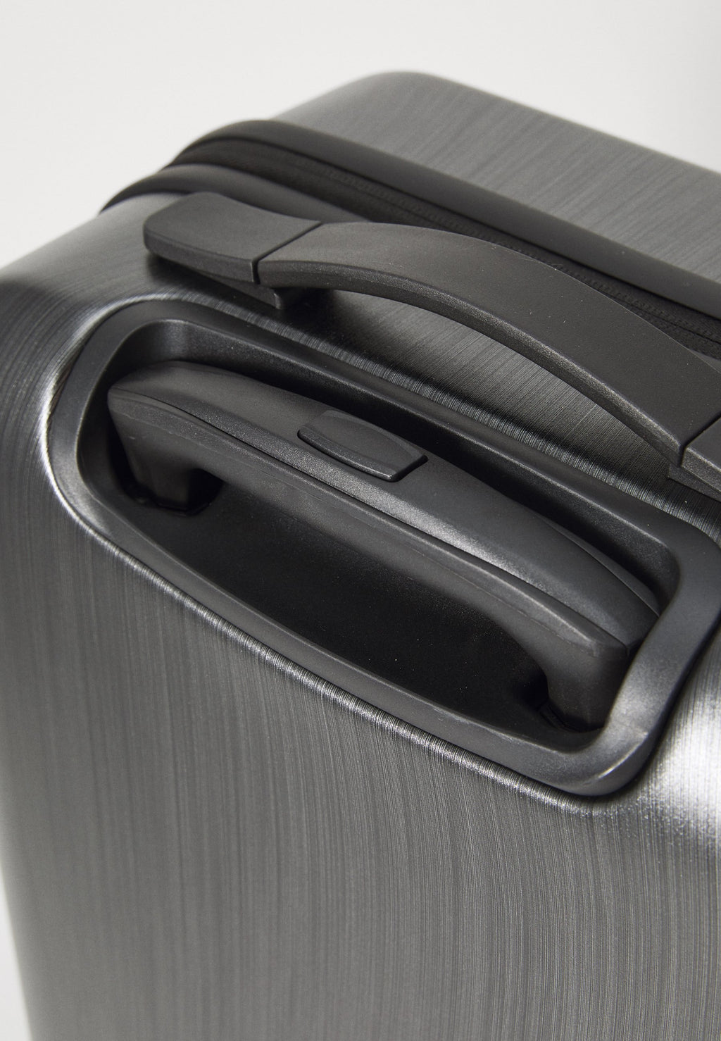Wheeled suitcase - gunmetal