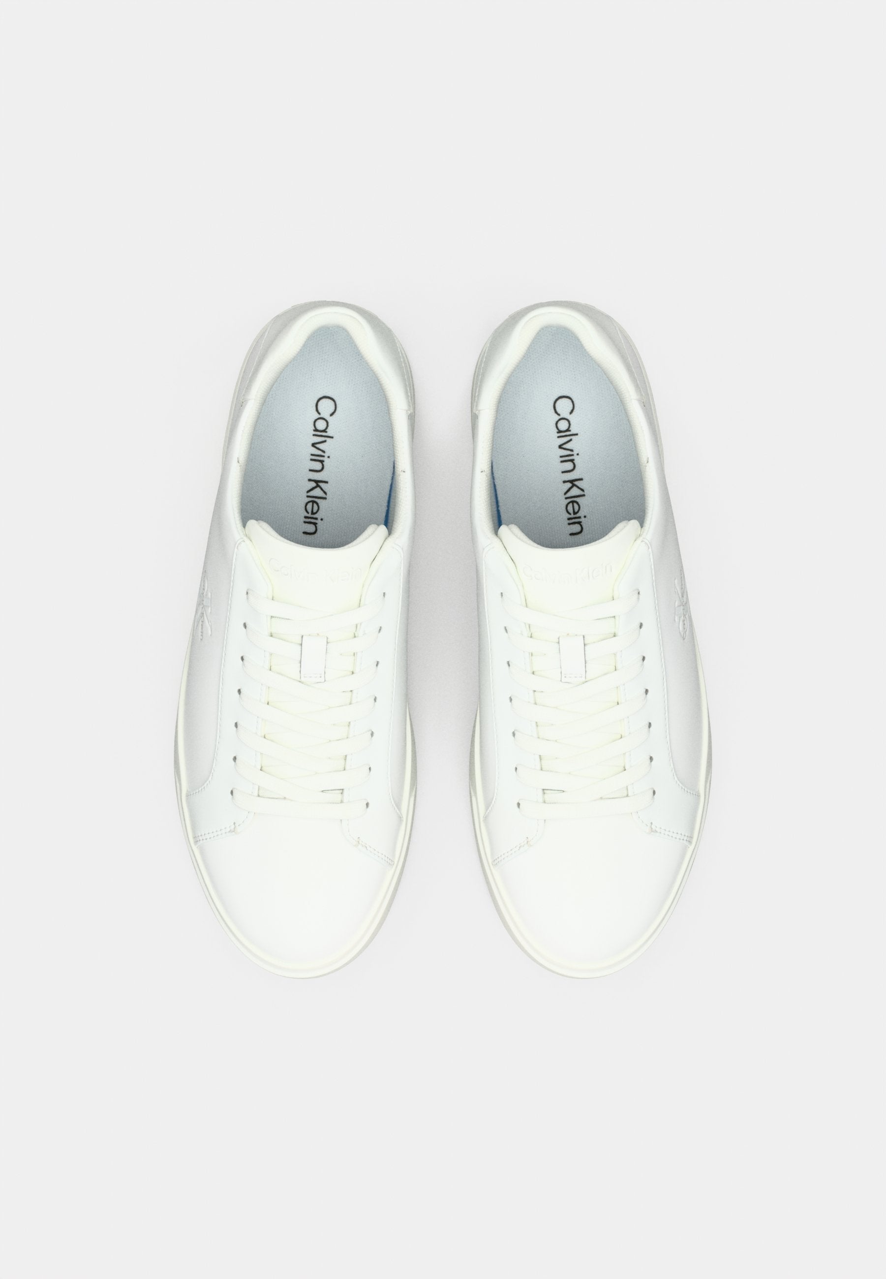 Trainers - triple bright white