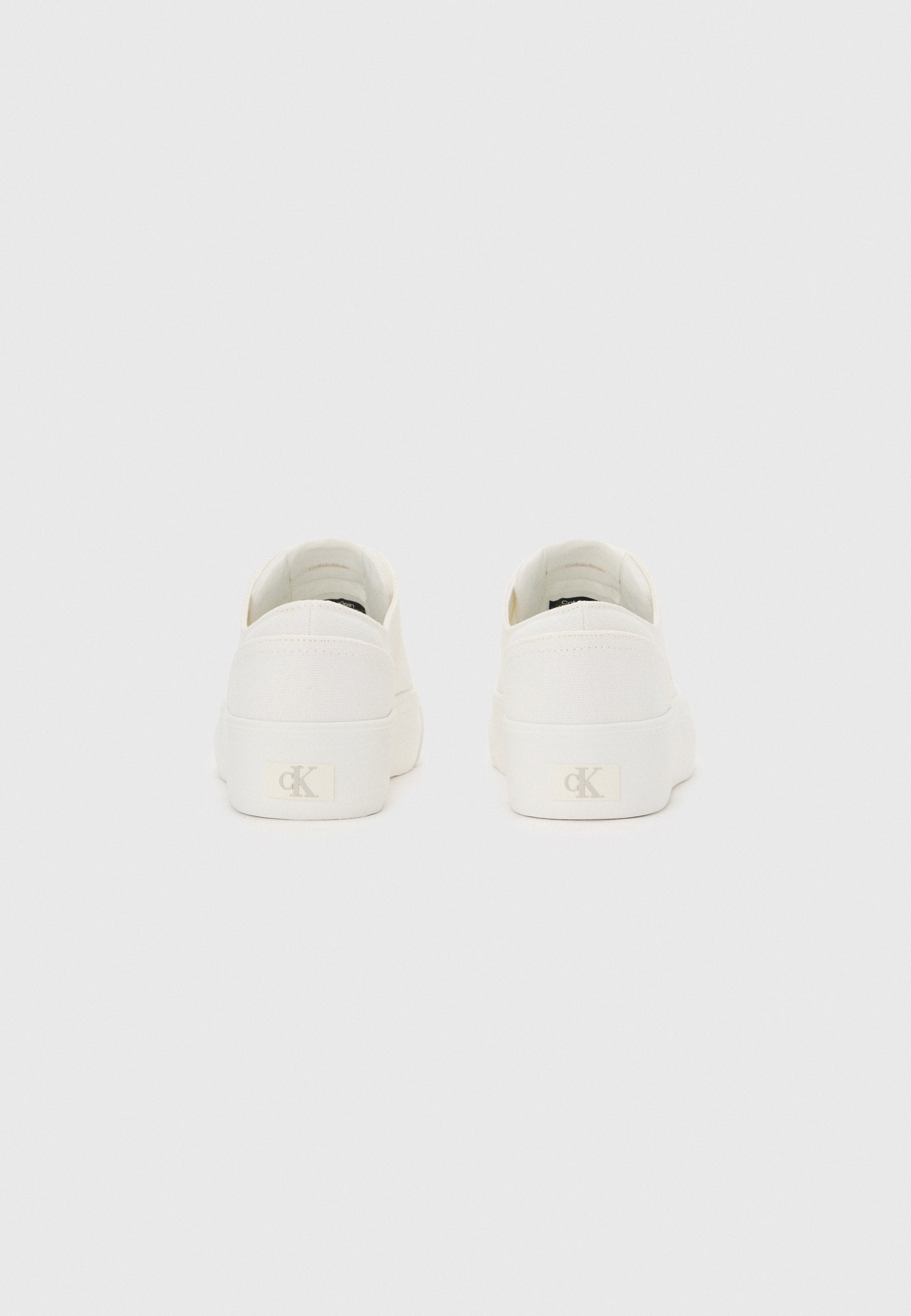 Trainers - triple bright white
