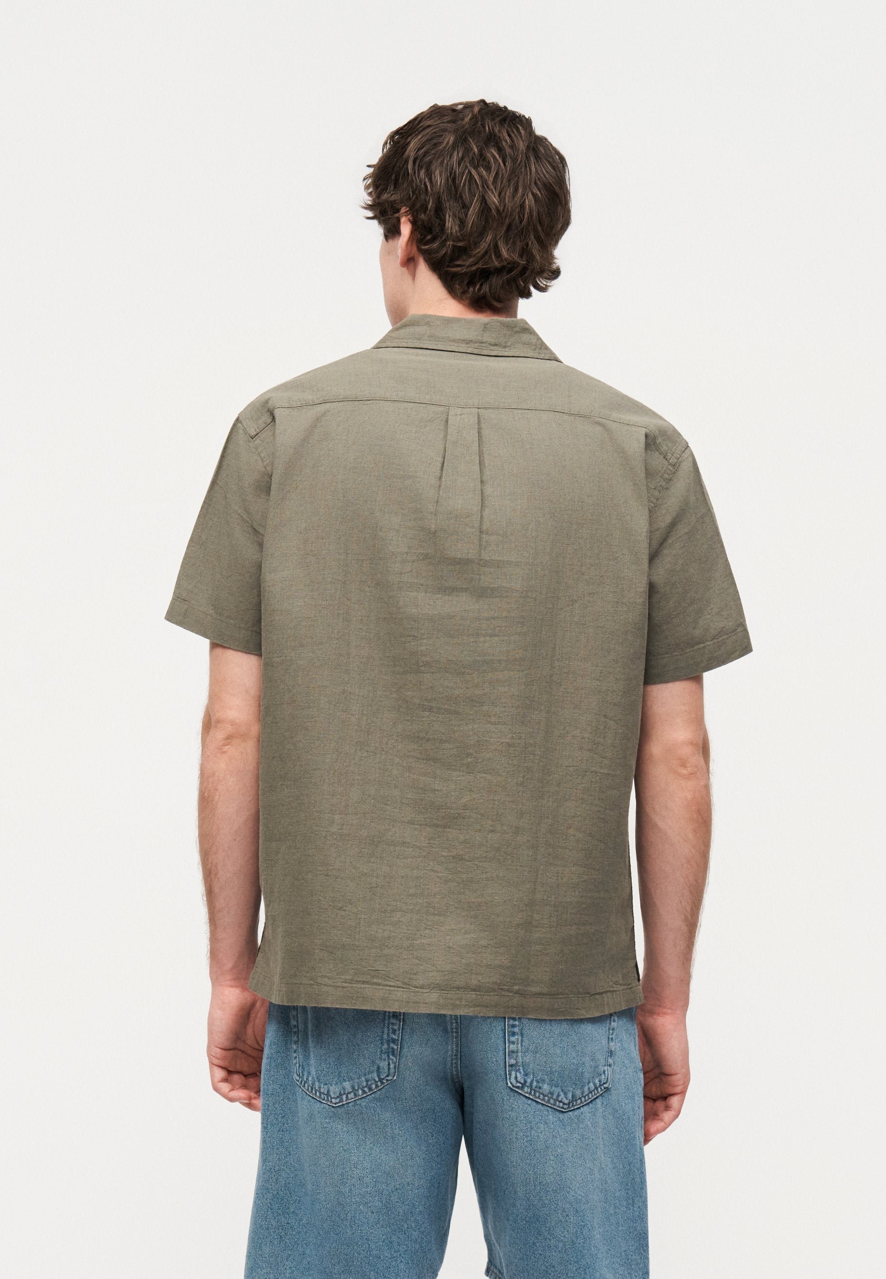 Resort Loose Fit - Shirt - dusty olive