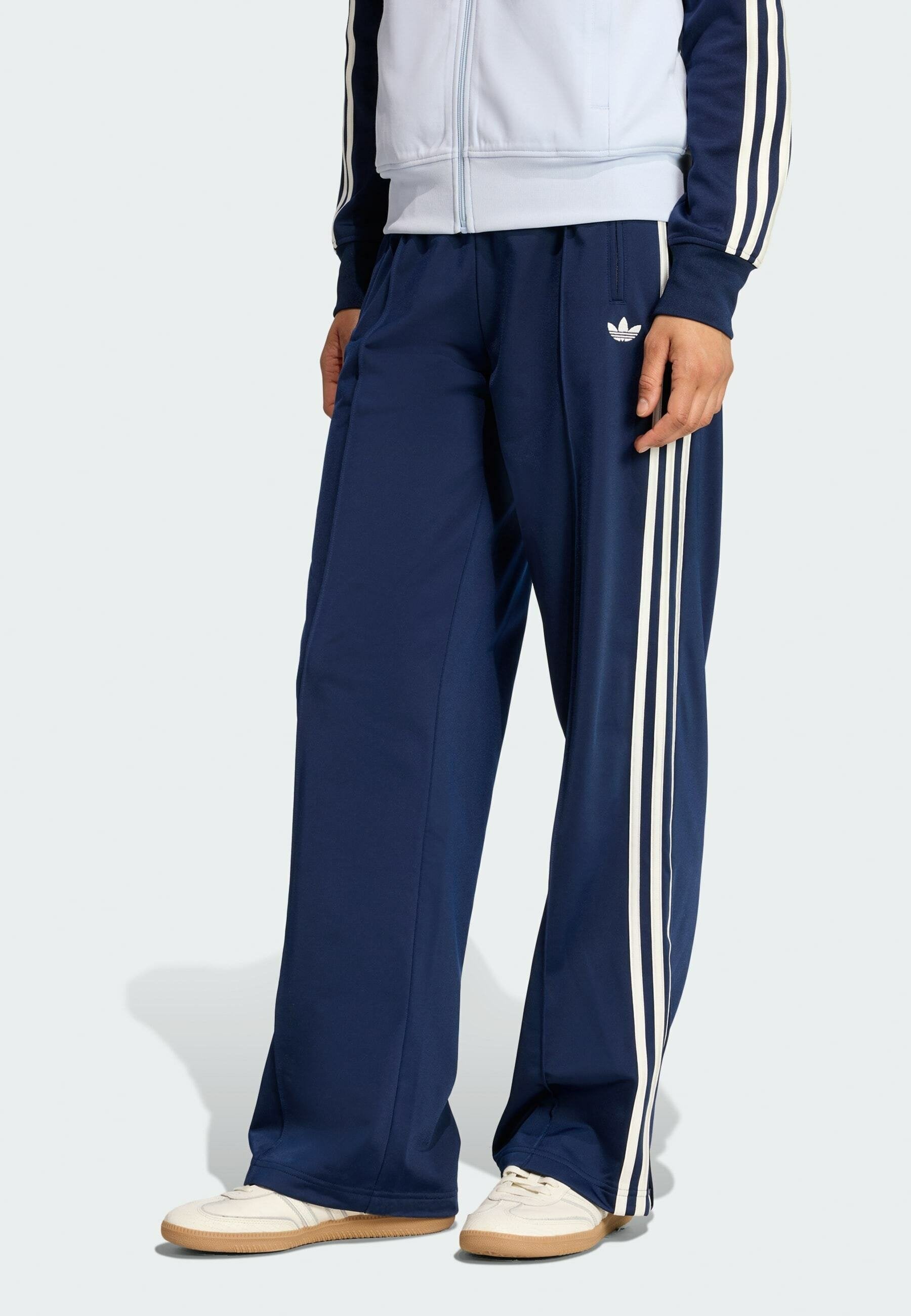 FIREBIRD LOOSE TRACKSUIT PANTS - Tracksuit bottoms - night indigo   off white