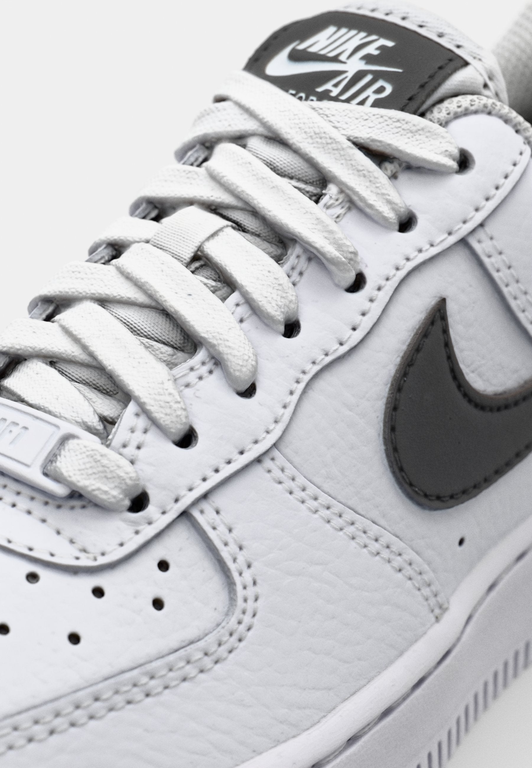 AIR FORCE 1 07 - Trainers - white/black