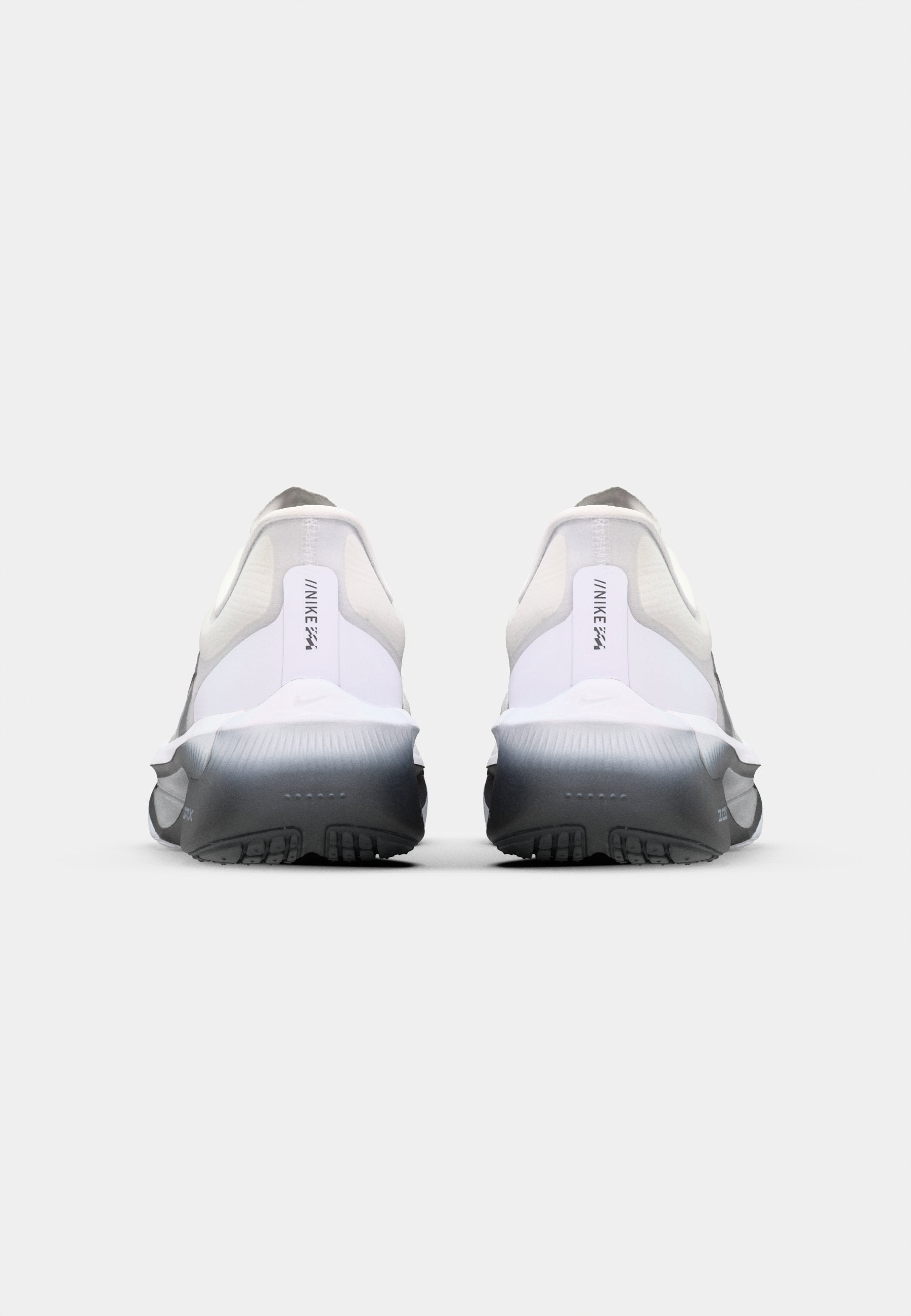 ZOOM FLY  - Road running shoes - white/black/smoke grey/metallic silver