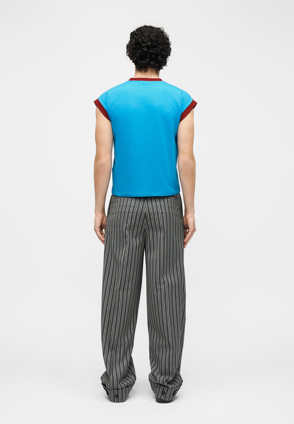 VINTAGE WITH MEDUSA DETAIL - Basic T-shirt - azure blue/lipstick red