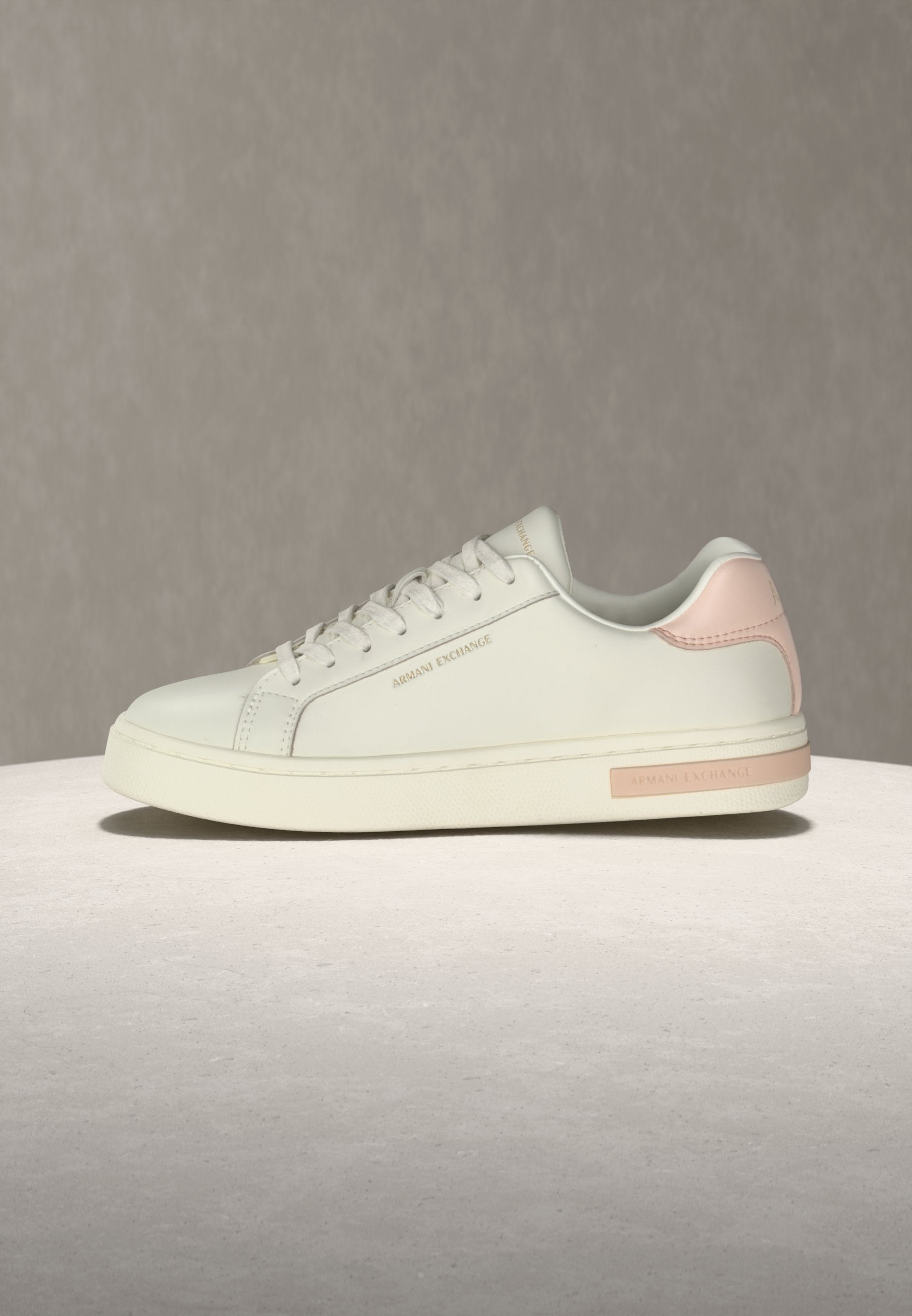 LONDON - Trainers - off white/salt rose
