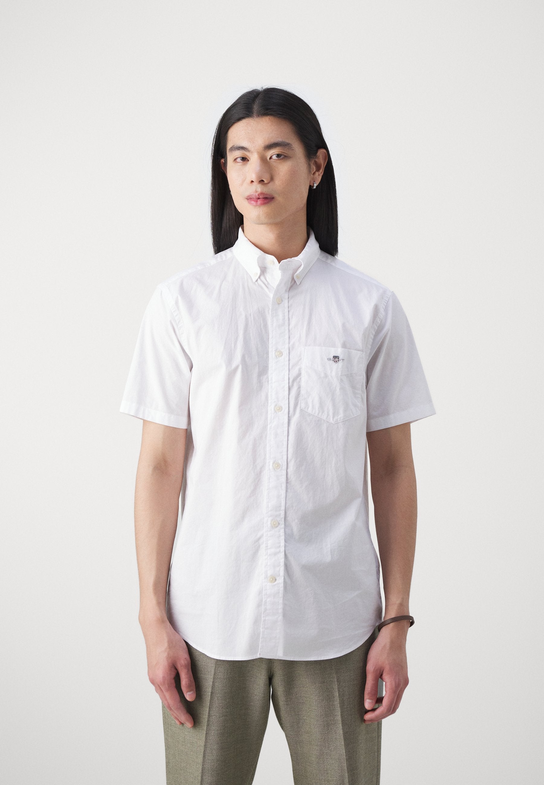 قميص REG - أبيض