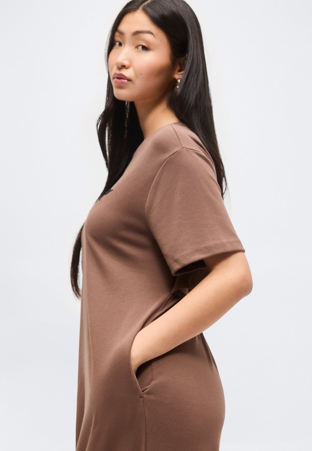 LOGO DRESS - Jersey dress - amber wood