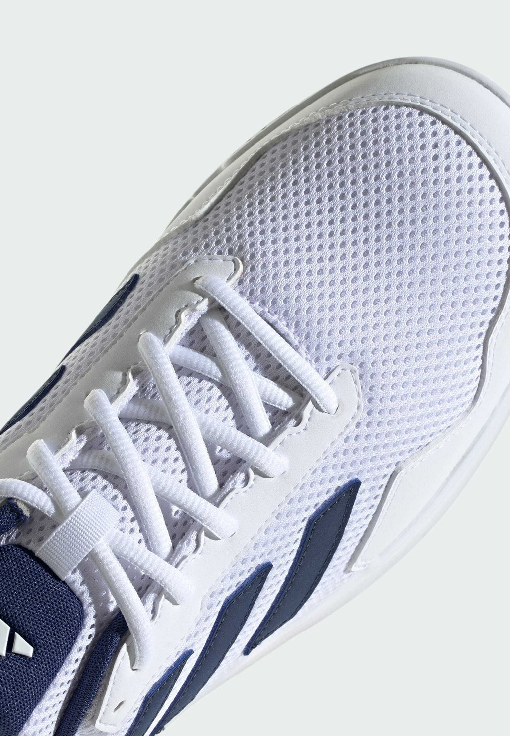 GAME SPEC 2 - Multicourt tennis shoes - cloud white   dark blue   cloud white