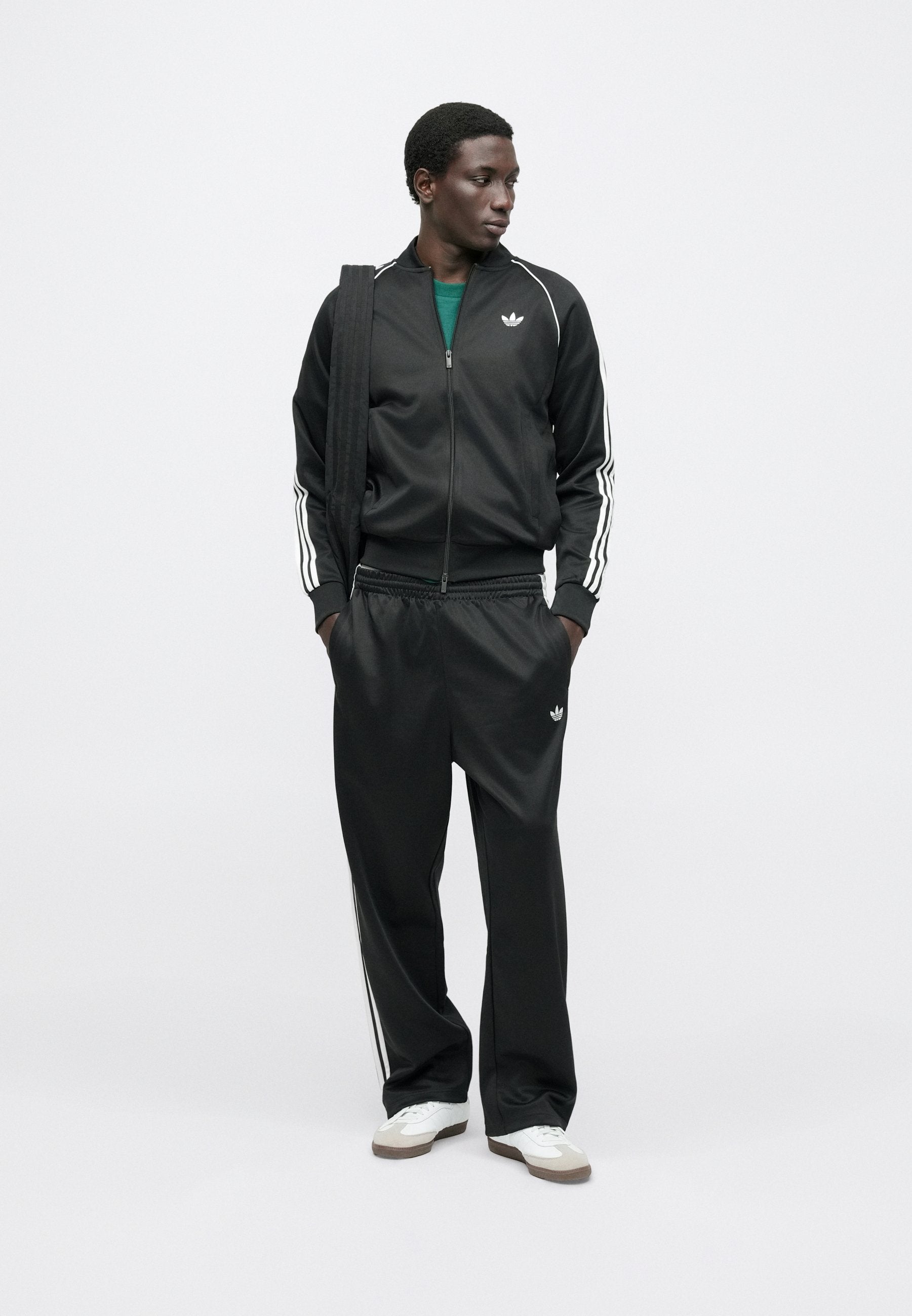 SST TT - Bomber Jacket - black