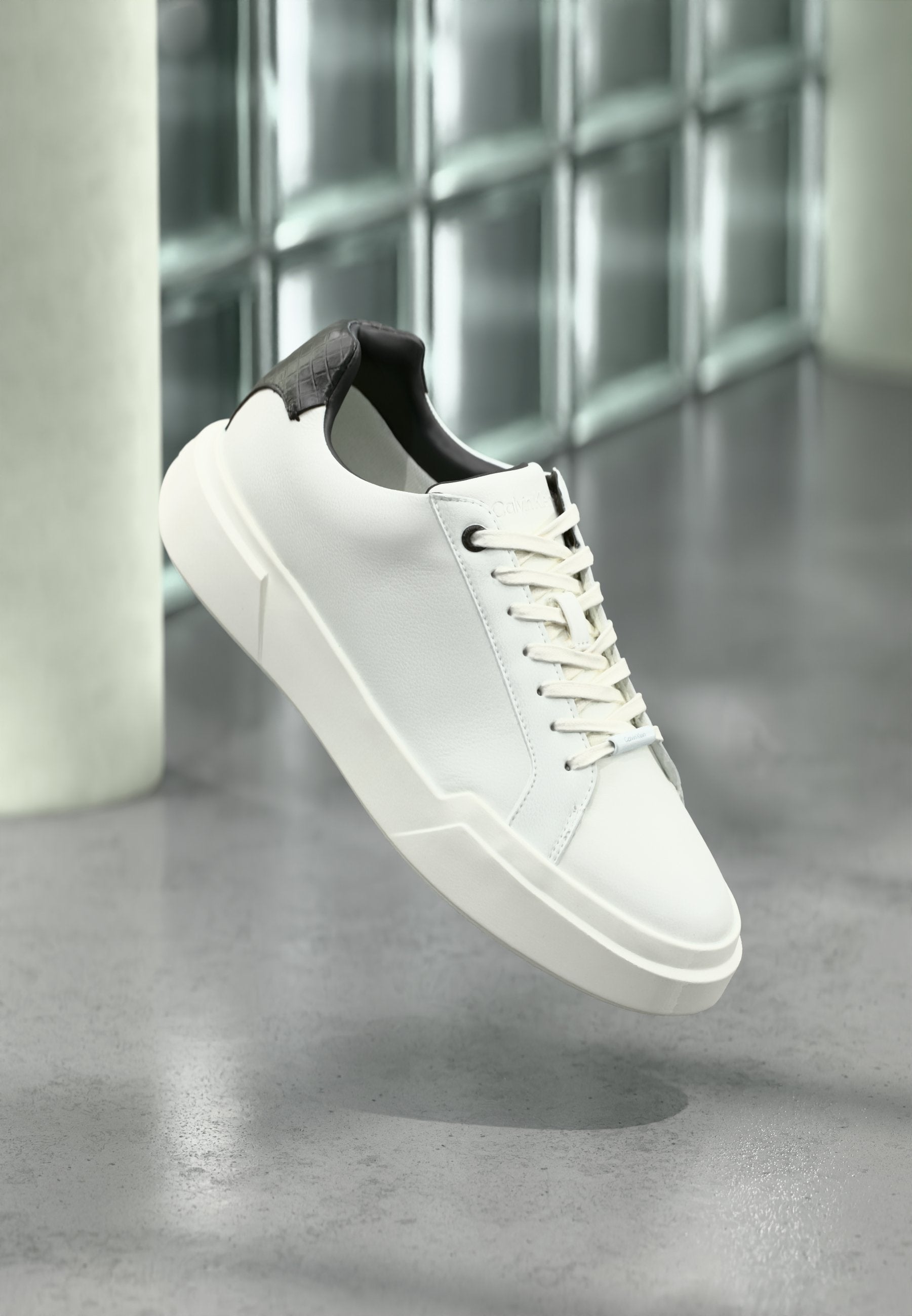 CHUNKY CUPSOLE LACEUP CLEAN - Trainers - bright white/black