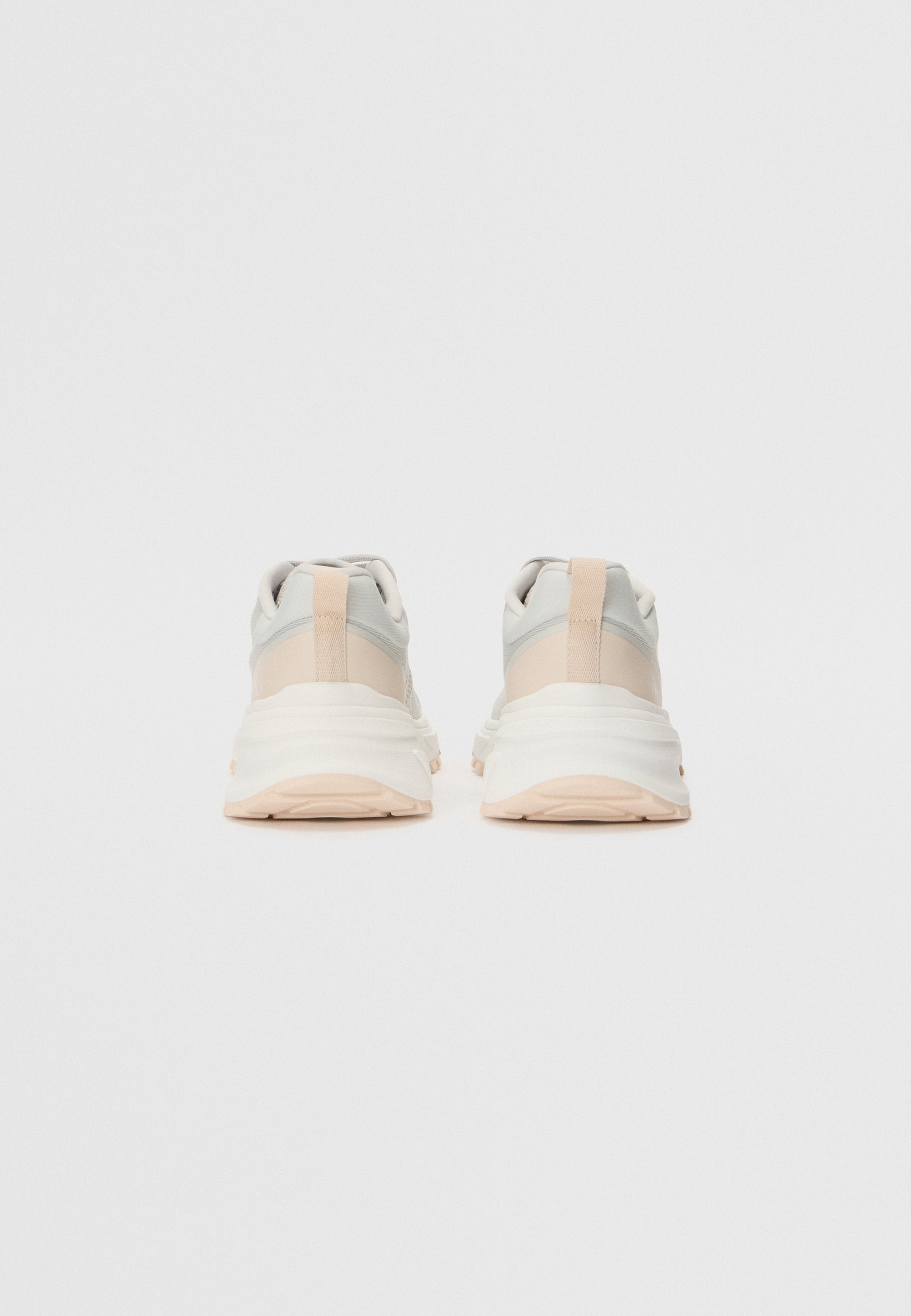 HIKE RUNNER FLY - Trainers - oyster mushroom/whisper pink