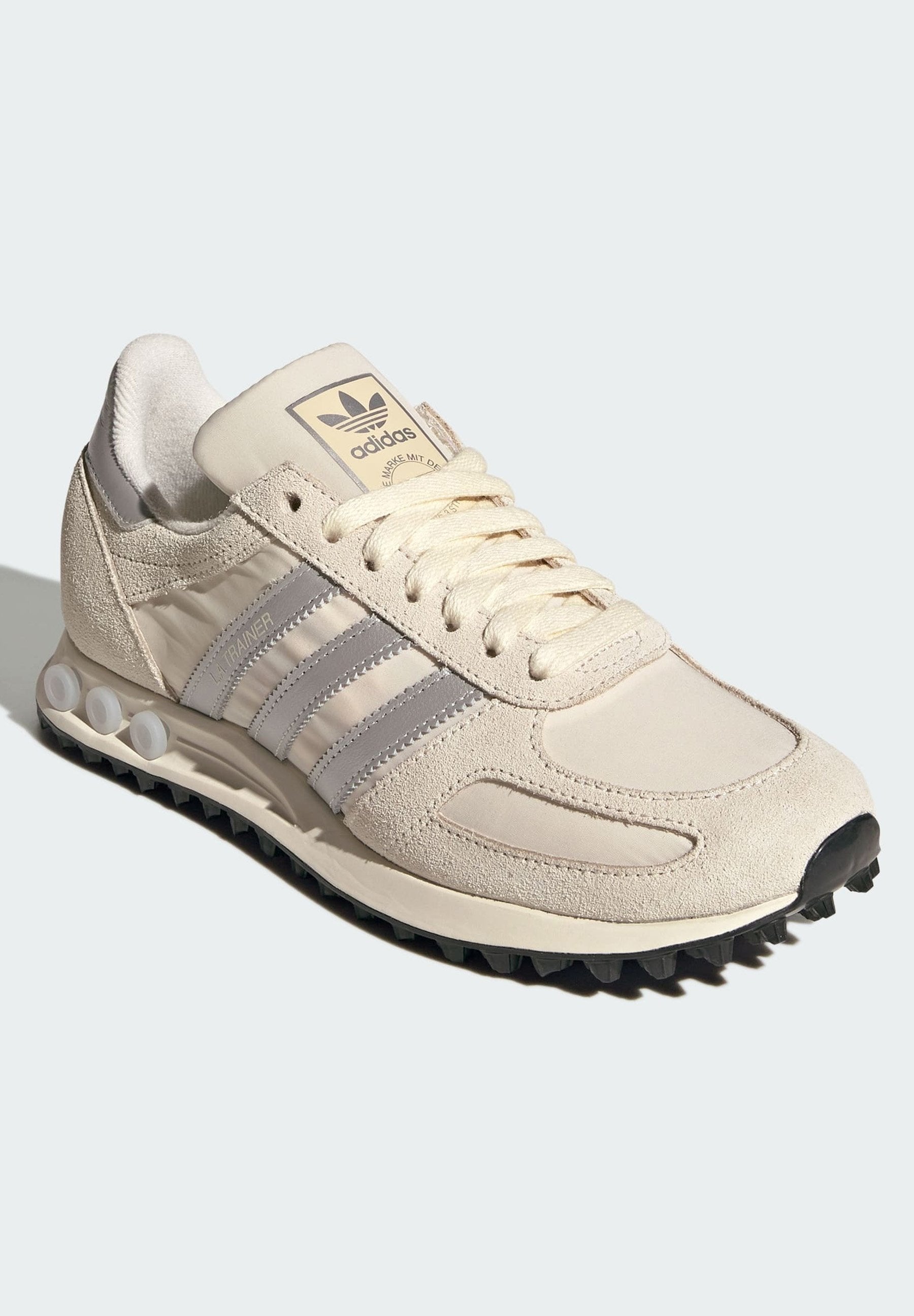 LA TRAINER OG W - Baskets - blanc   argent métallisé   blanc cassé