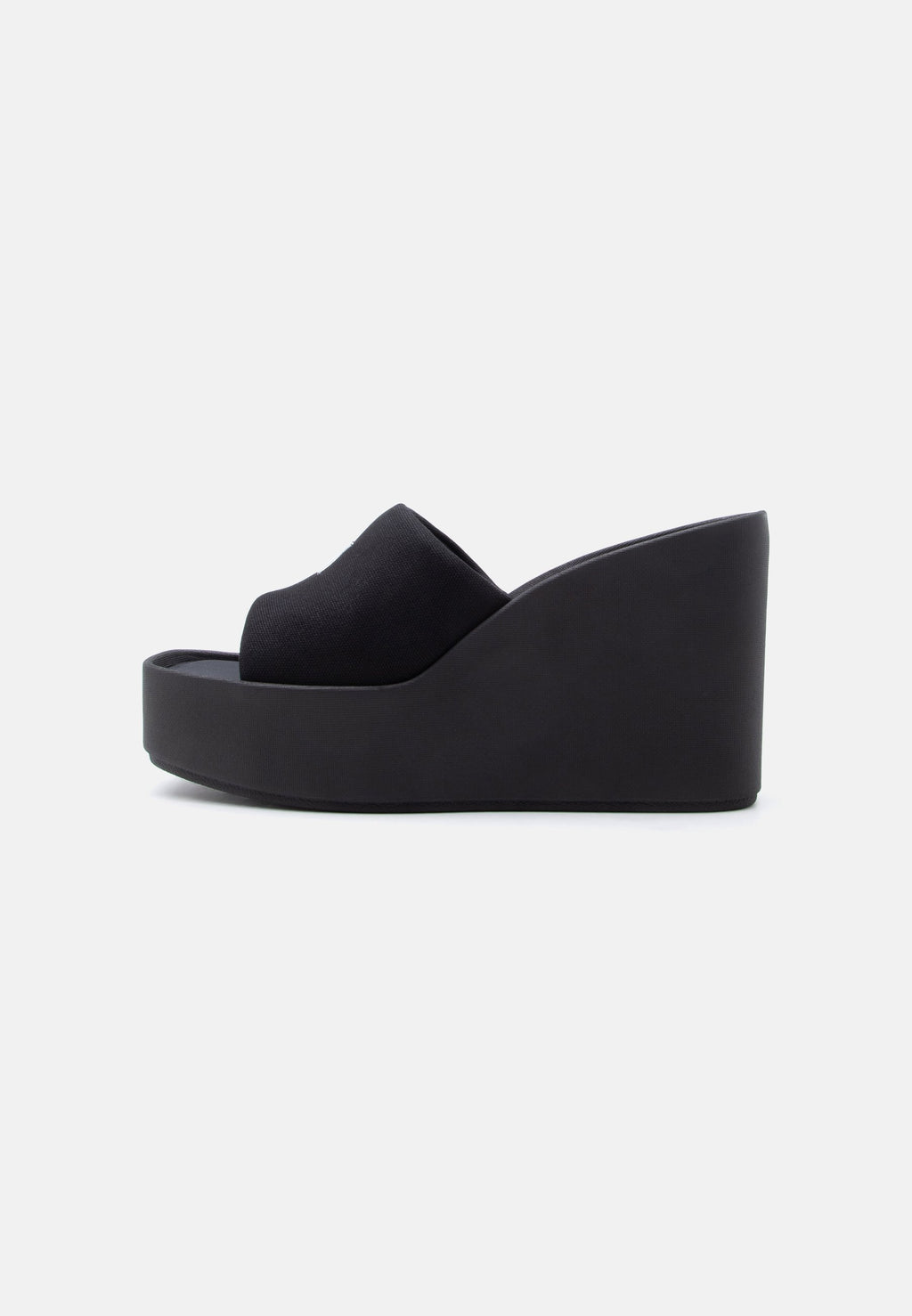 Heeled mules - triple black