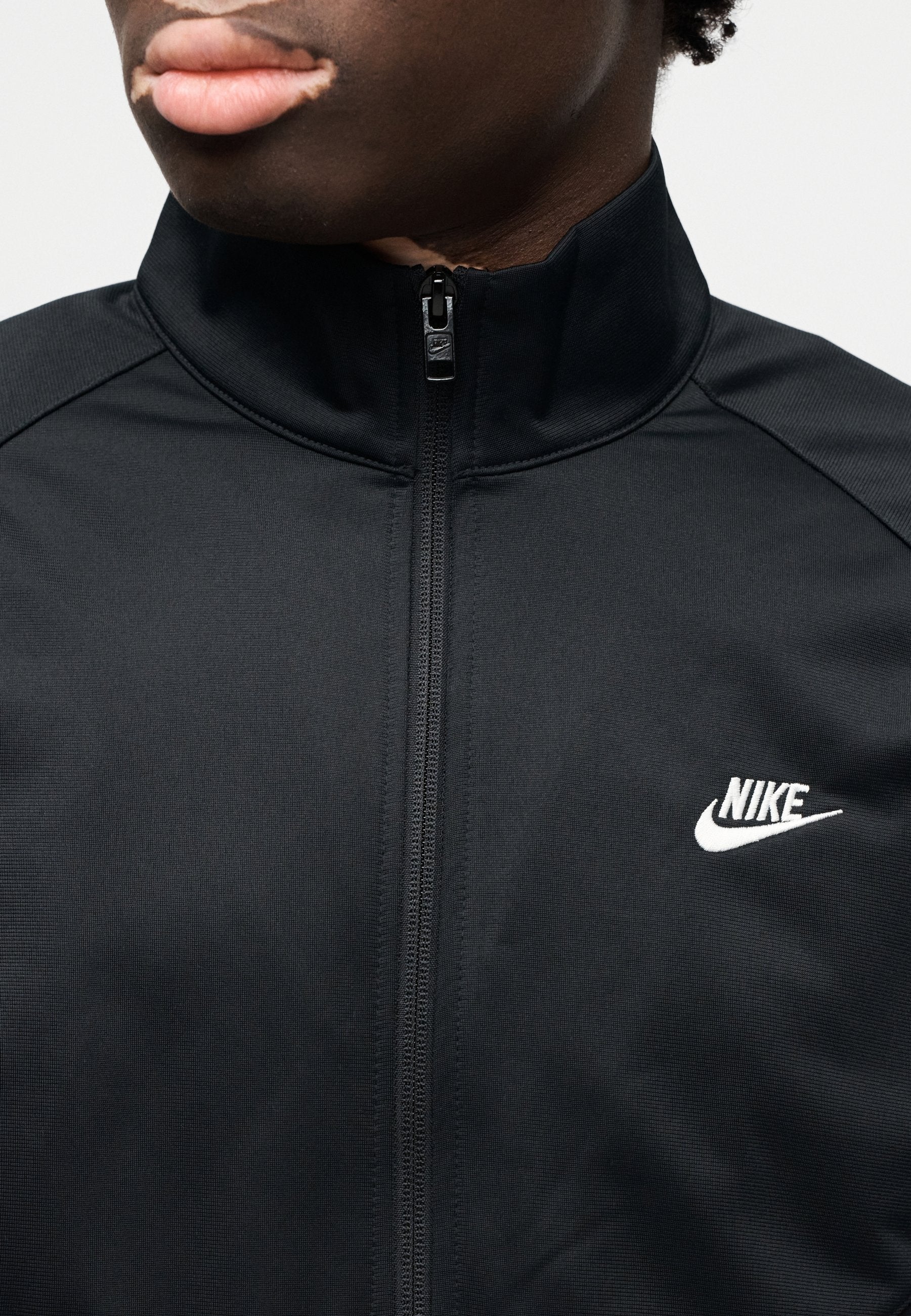 SET - Tracksuit - black/white