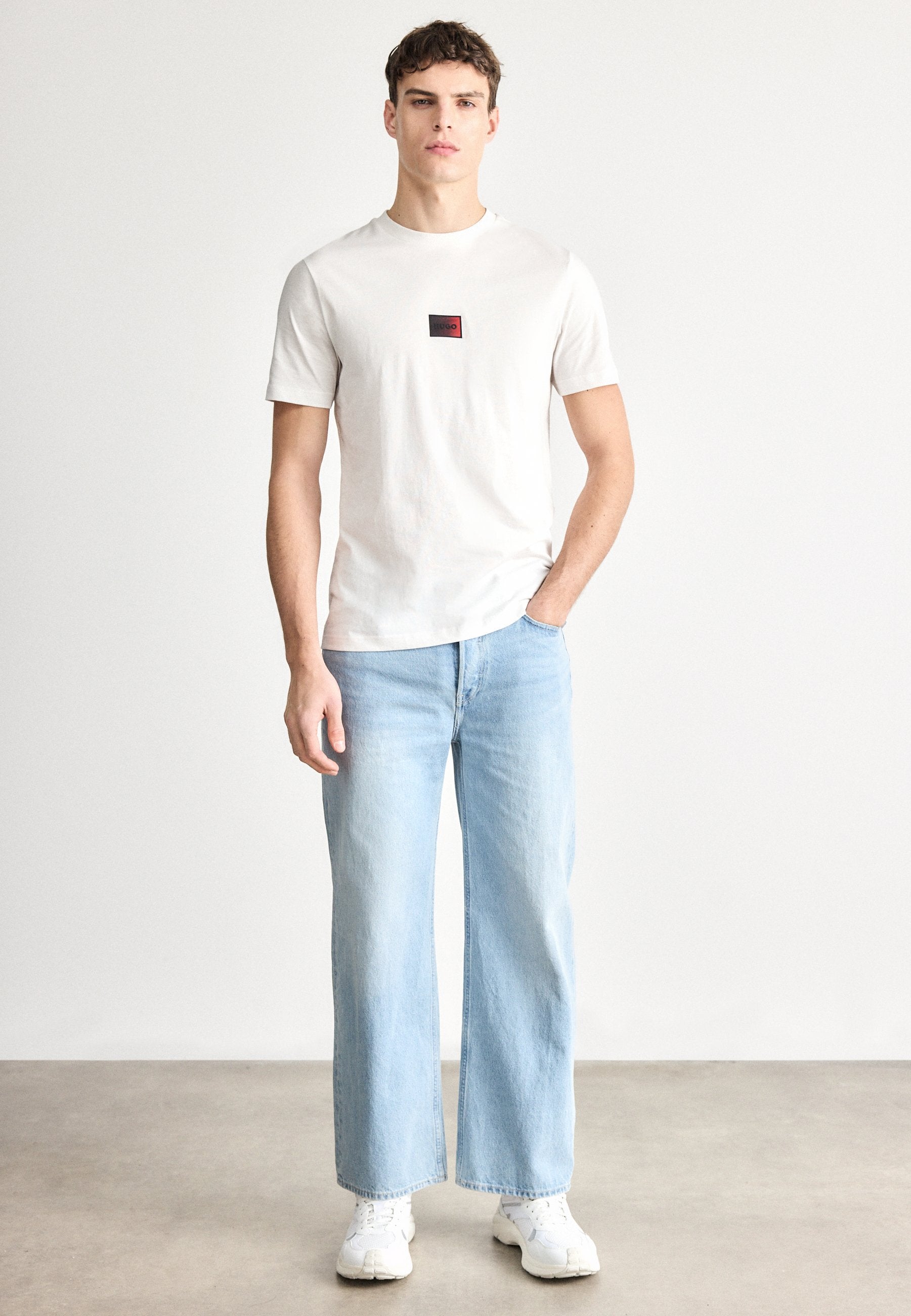 DANOTIE - Basic T-shirt - natural