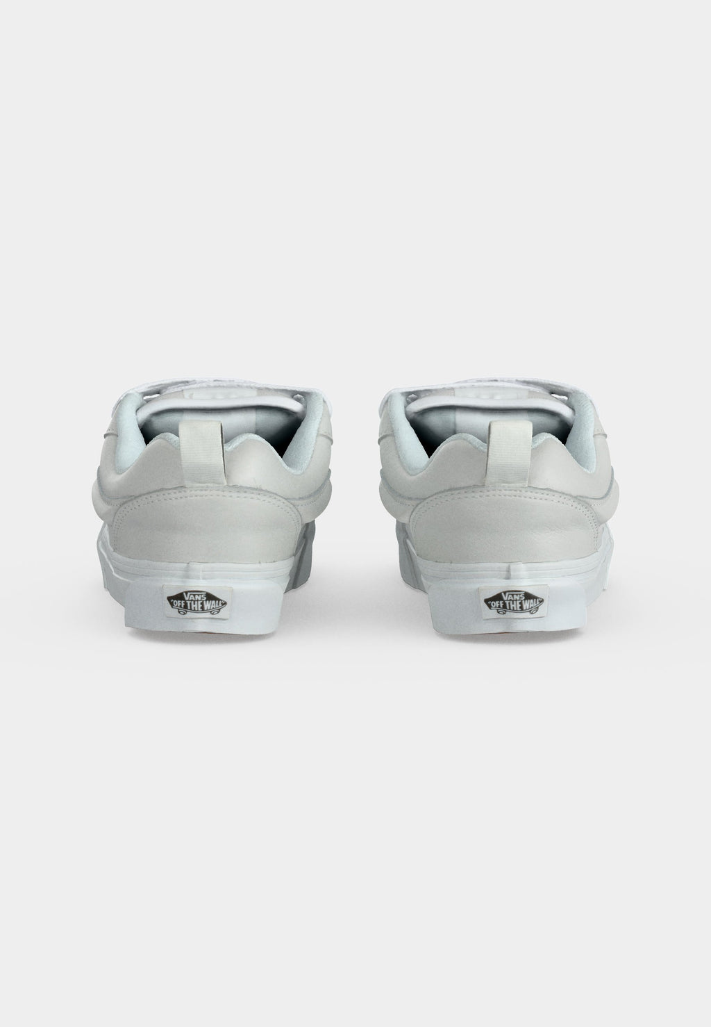 KNU SKOOL UNISEX - Skate shoes - white