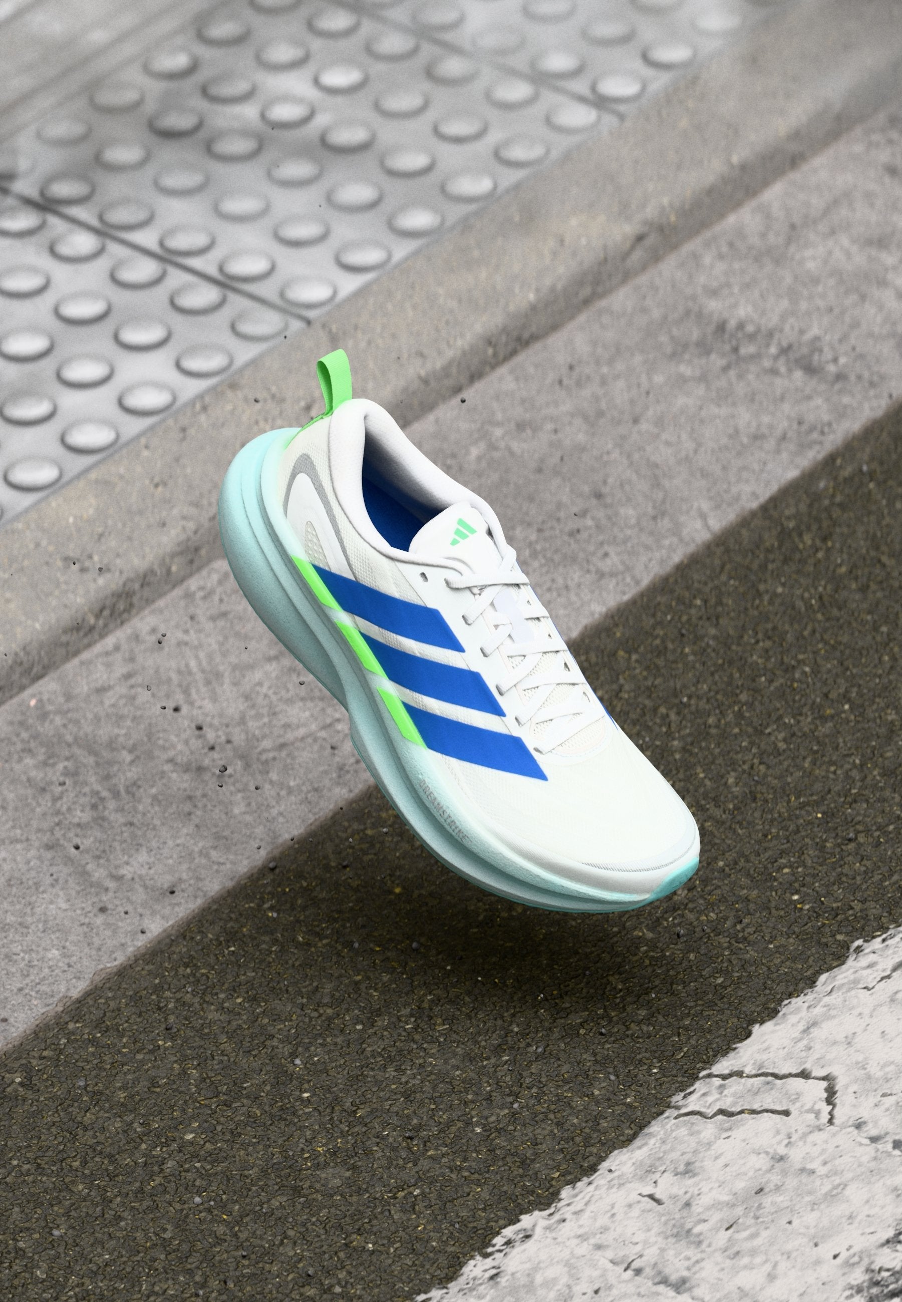 SUPERNOVA GLIDE M - Road running shoes - footwear white/blue/lime burst