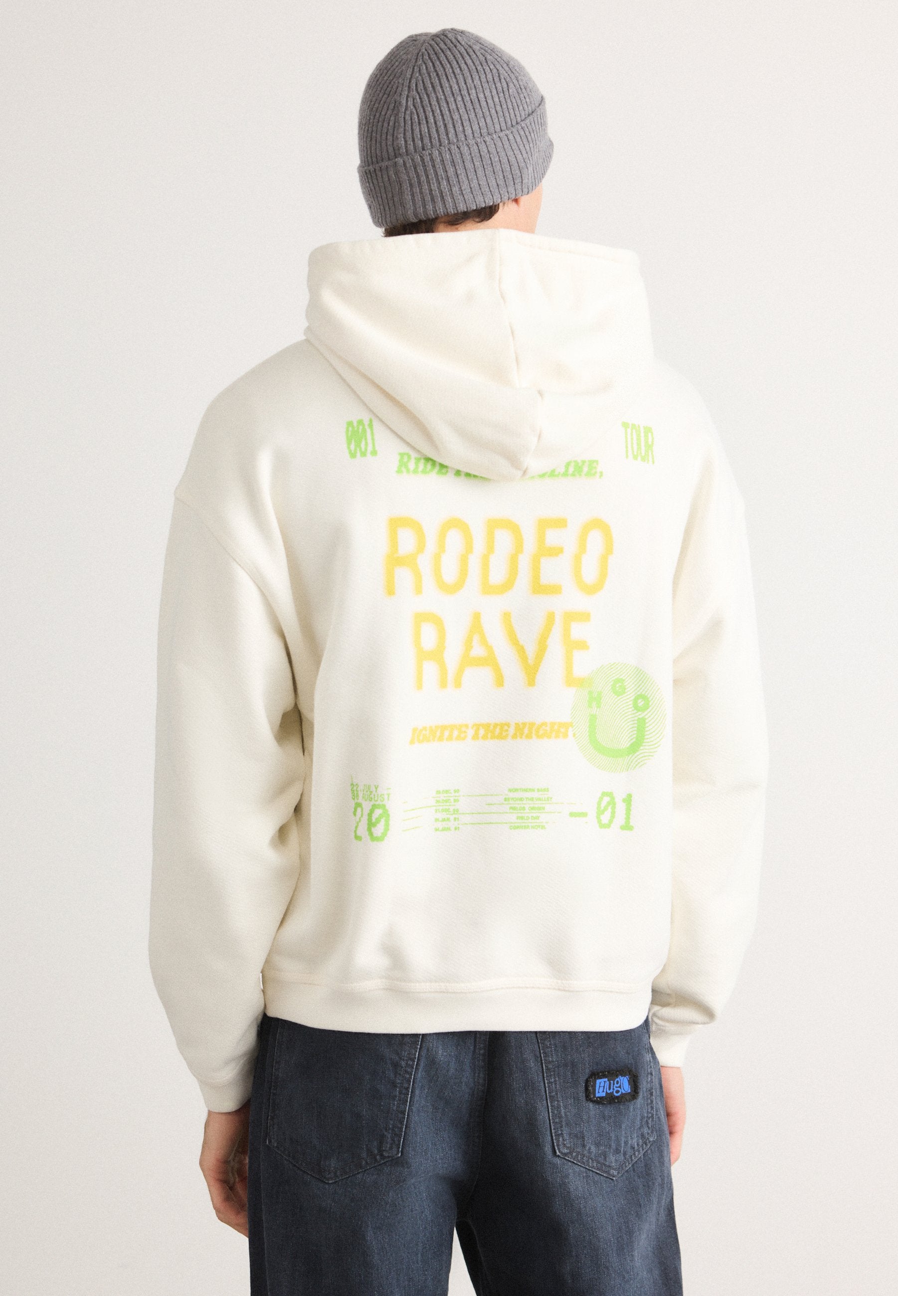 NEBUDI - Hoodie - white