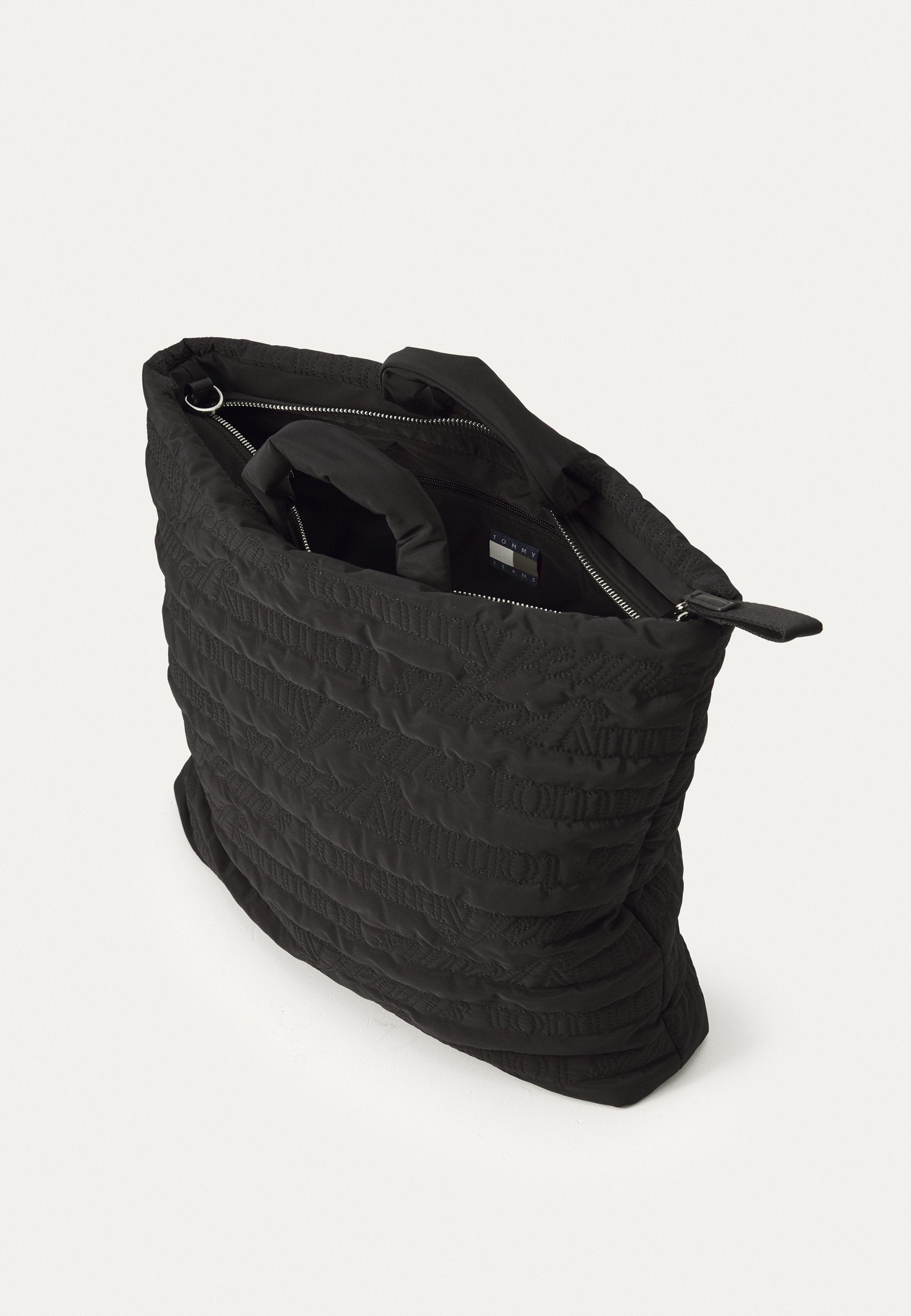 URBAN TOTE - Tote bag - black