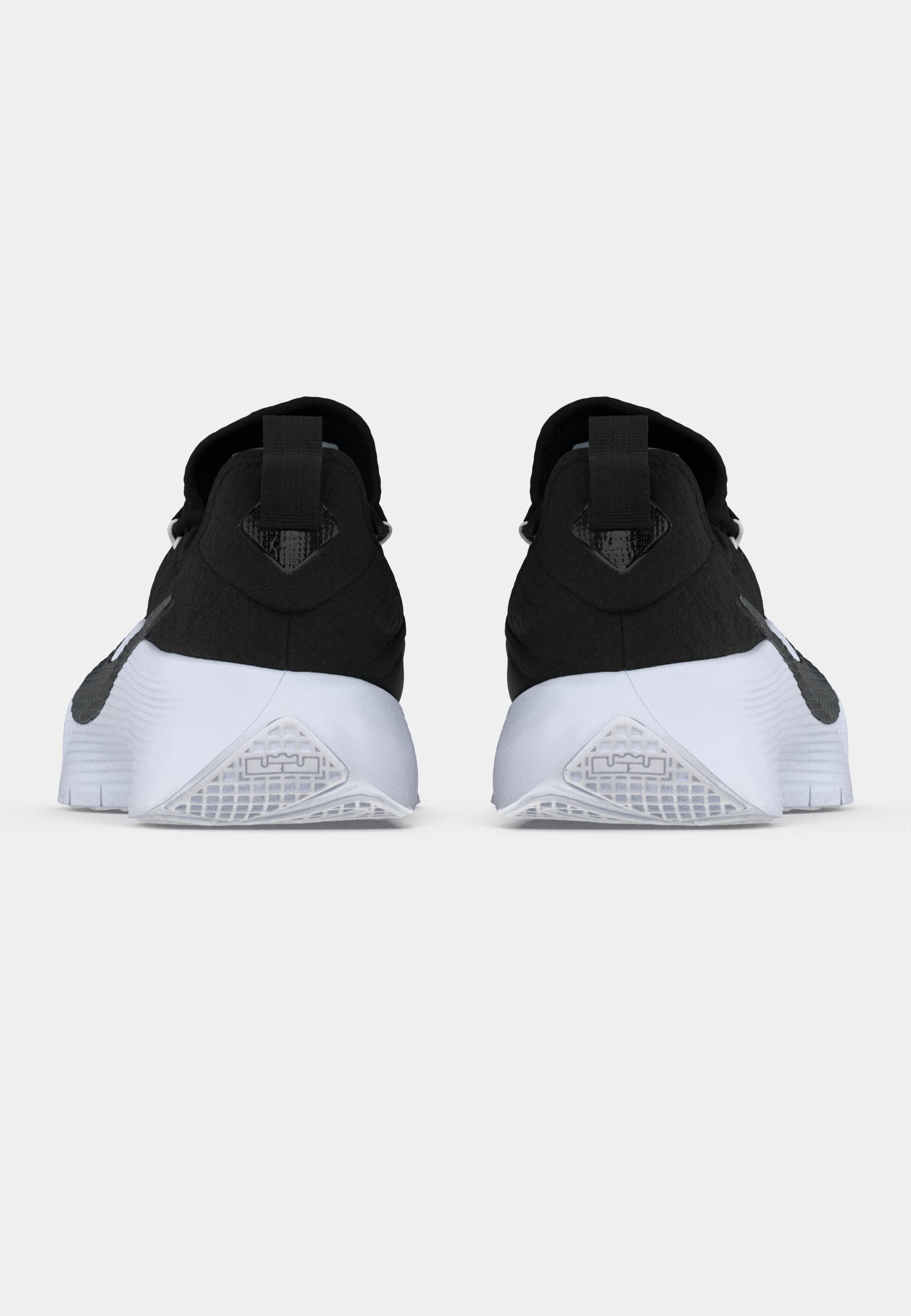 LEBRON TR 1 - Training shoe - black/white