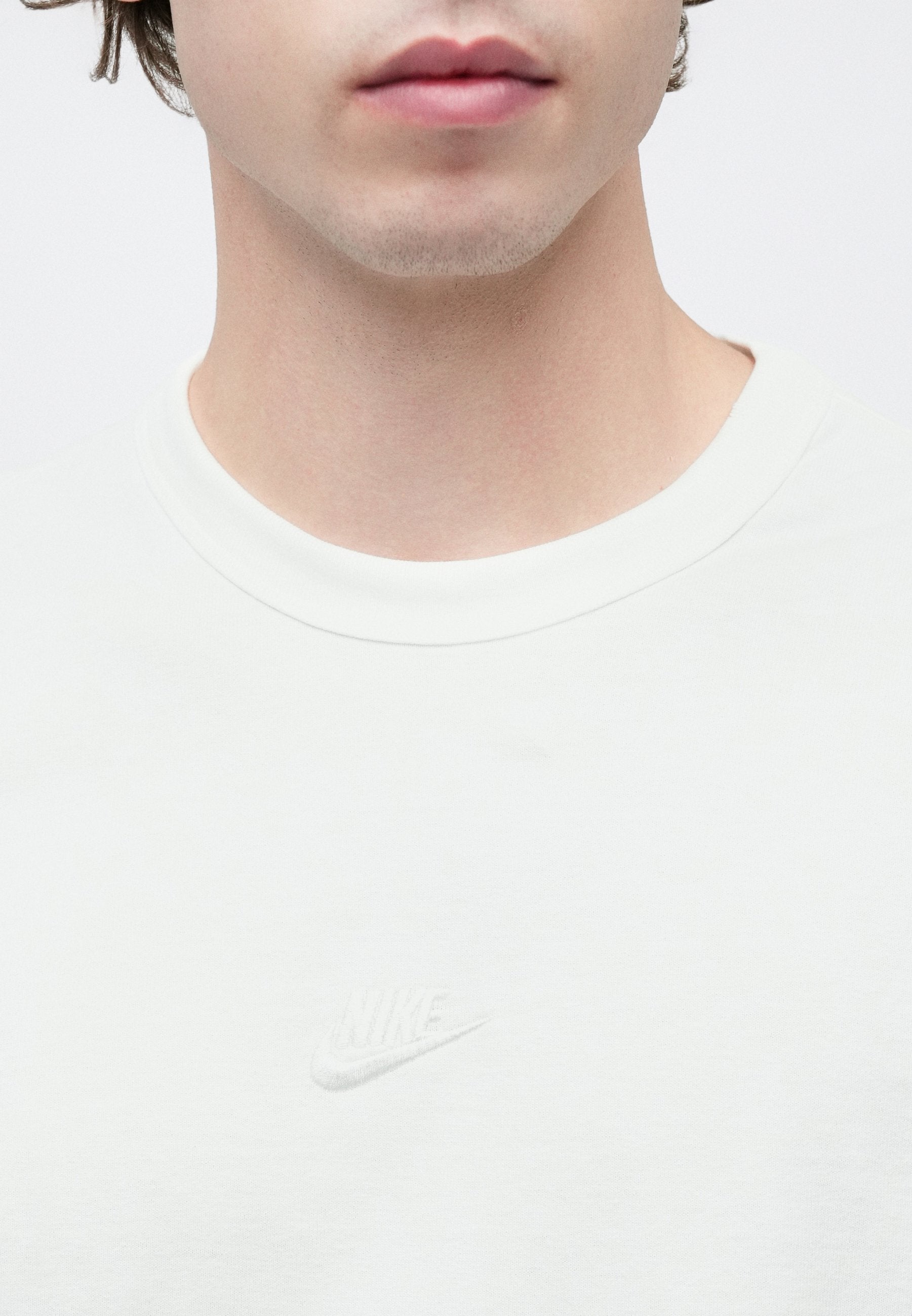 Basic T-shirt - white