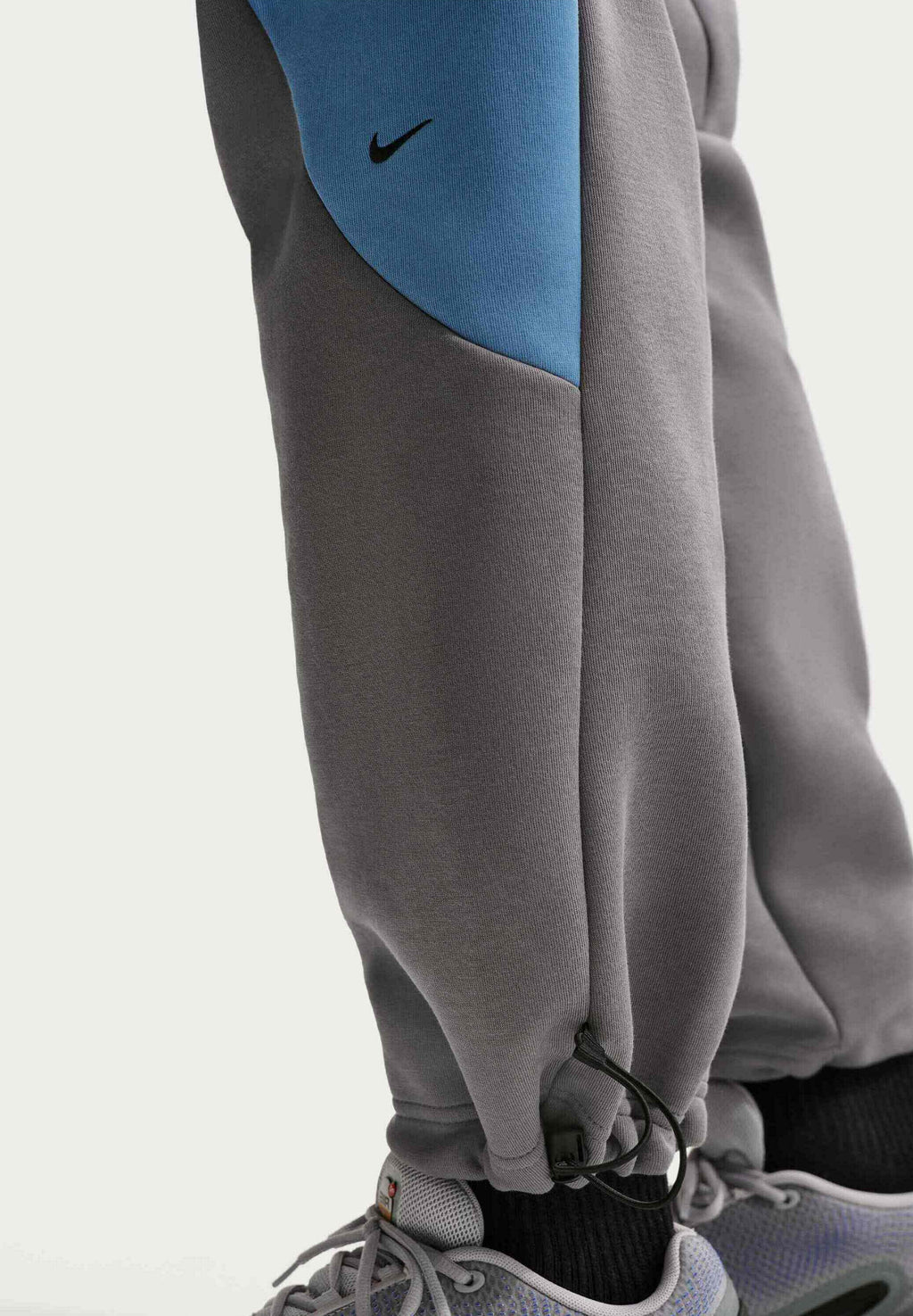 M NK TECH FLC PRO CB OH PANT - Tracksuit bottoms - pencil point work blue black black