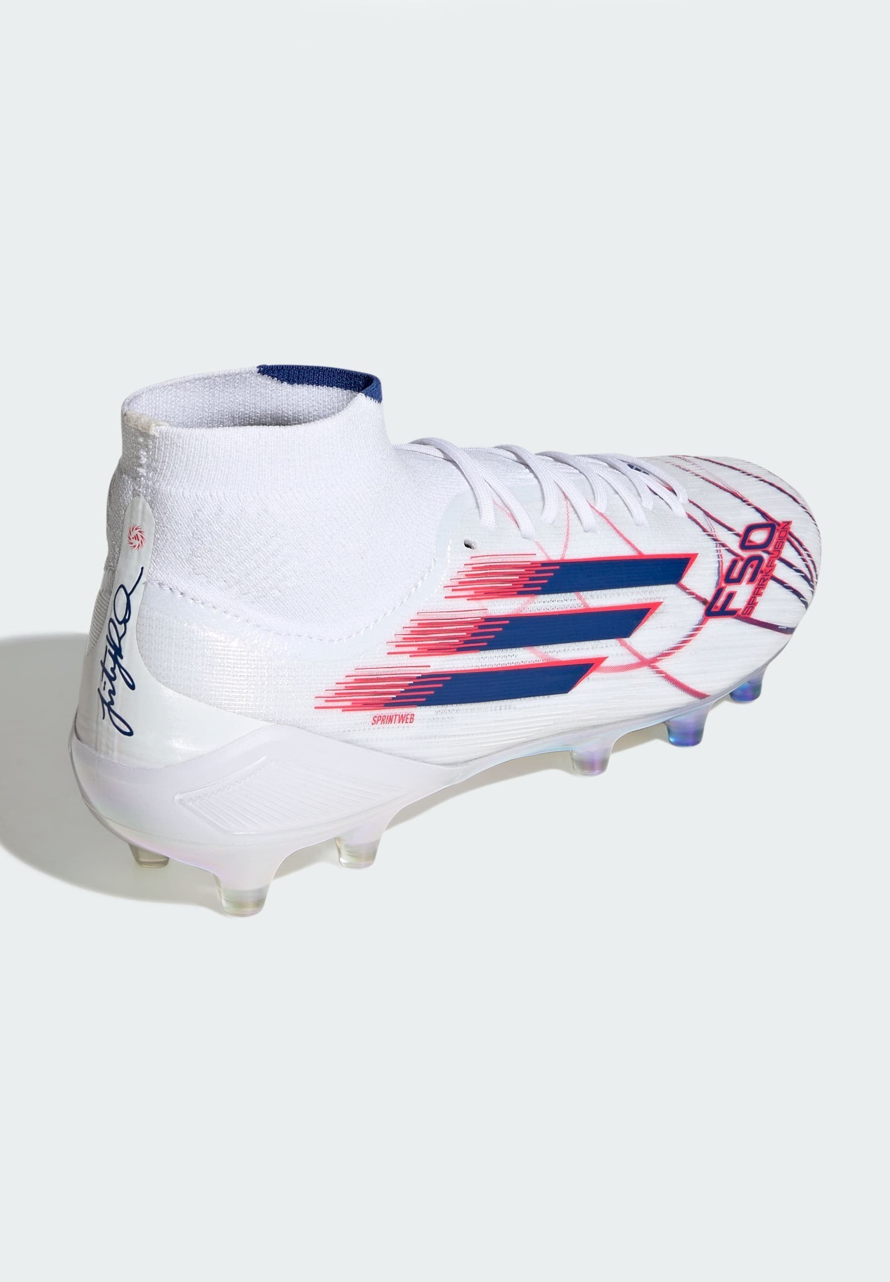 أحذية كرة القدم F50 SPARKFUSION ELITE MID CUT - أحذية كرة قدم للأرض الناعمة - أبيض سحابي/أزرق ملكي/أحمر لامع