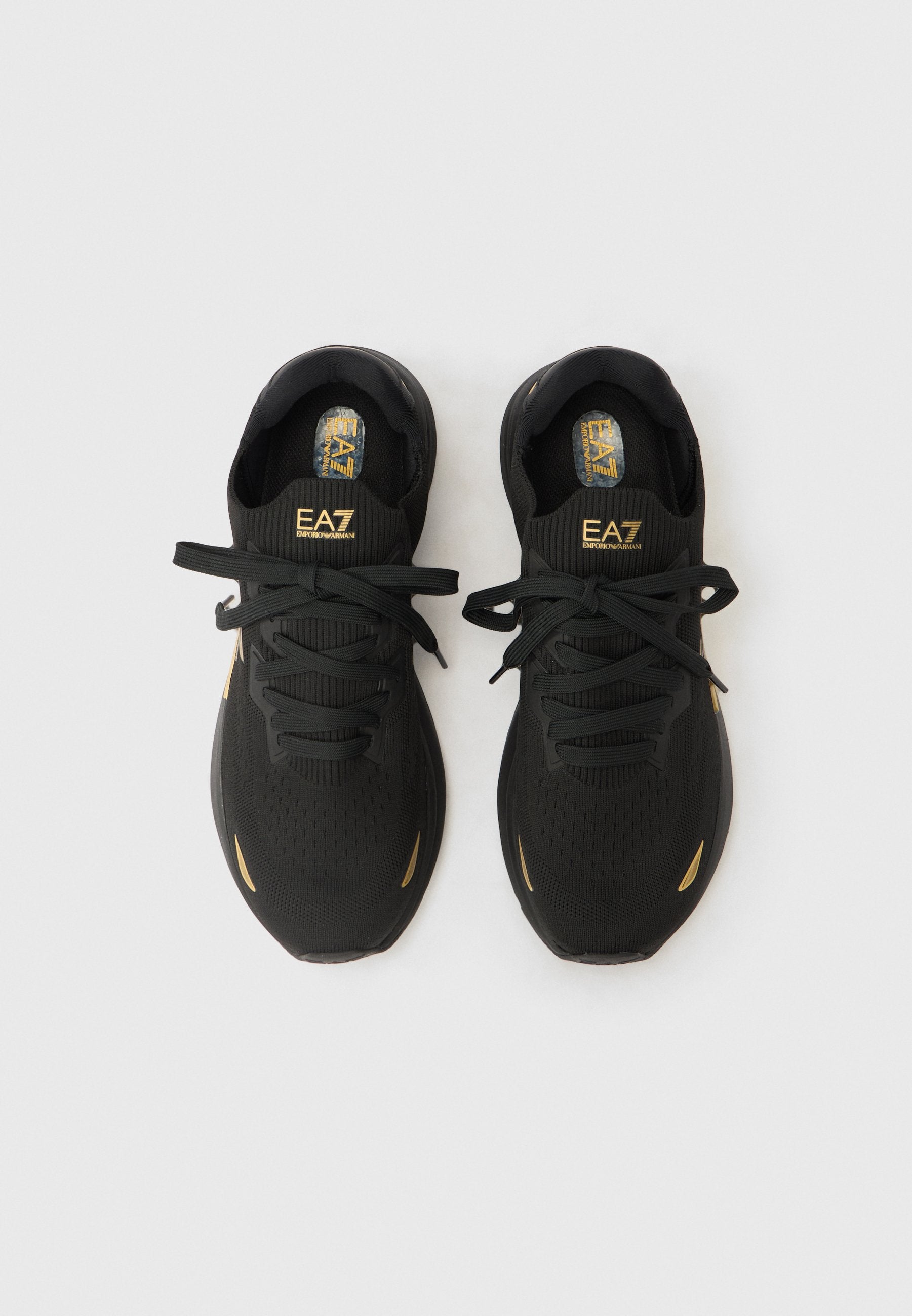 CRUSHER UNISEX - Trainers - triple black/gold-coloured